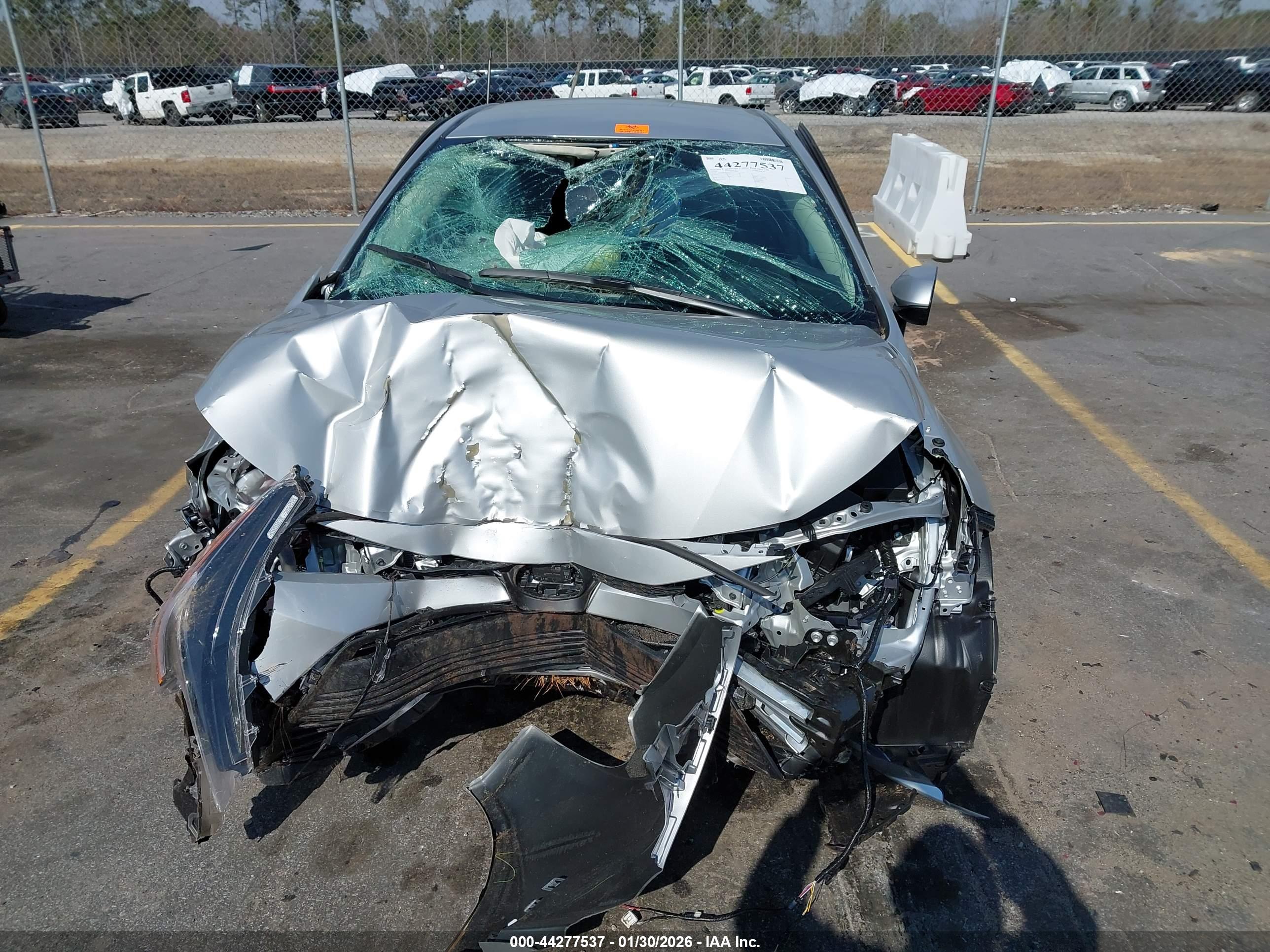 TOYOTA COROLLA image 6