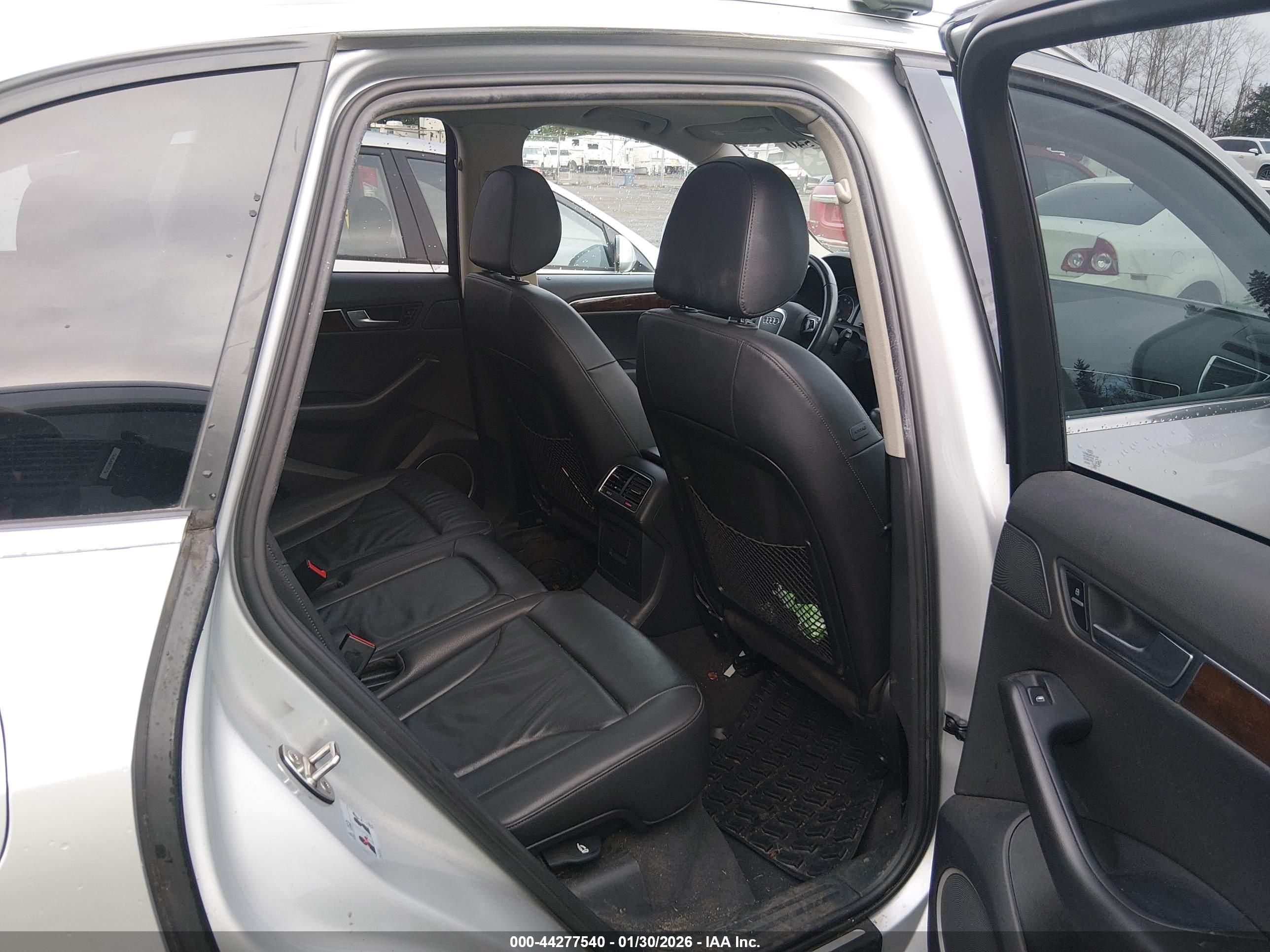 AUDI Q5 image 8