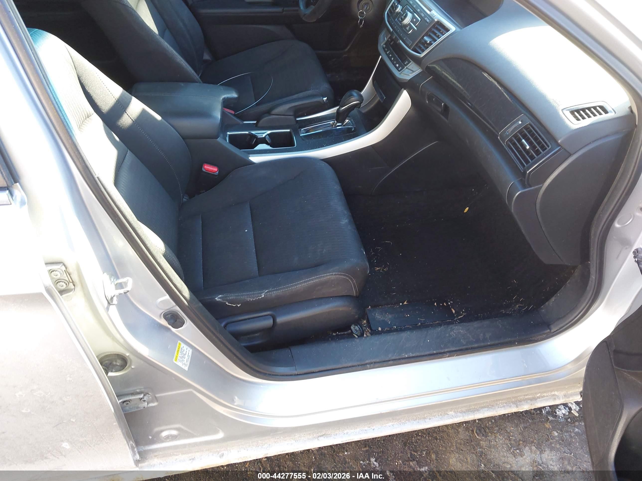 HONDA ACCORD image 5