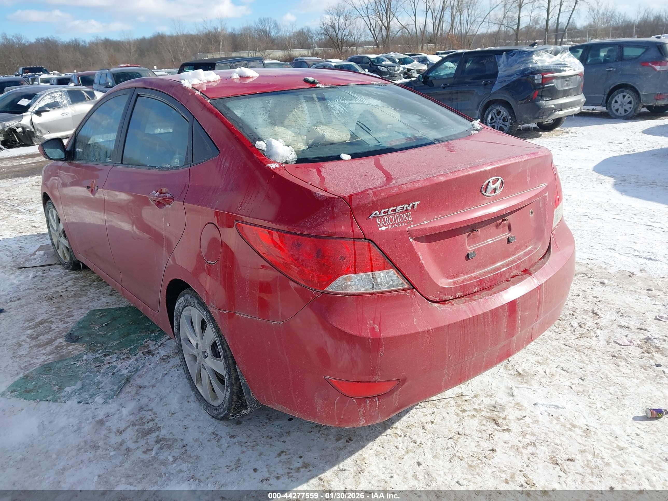 HYUNDAI ACCENT image 3