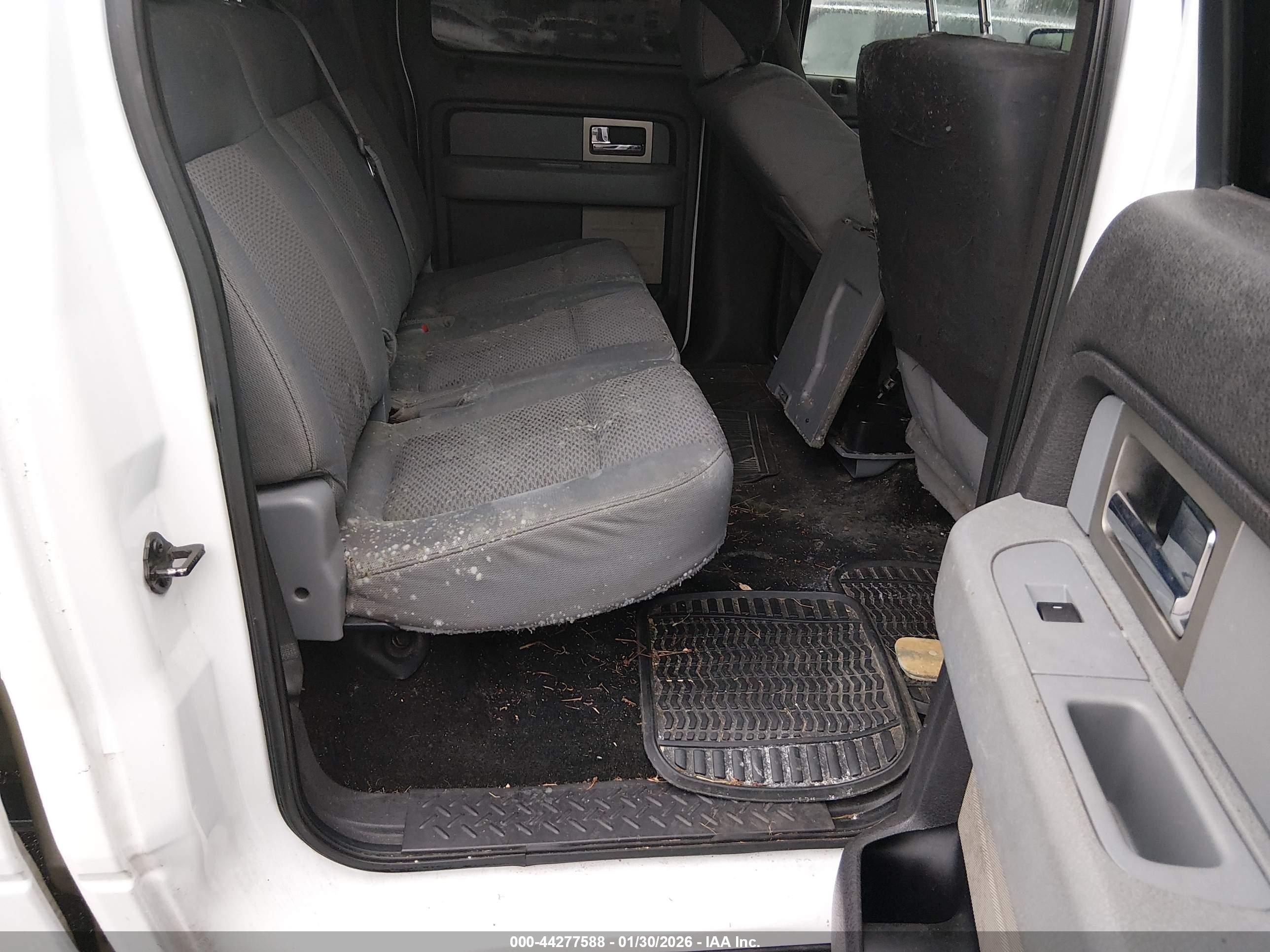 FORD F-150 image 8