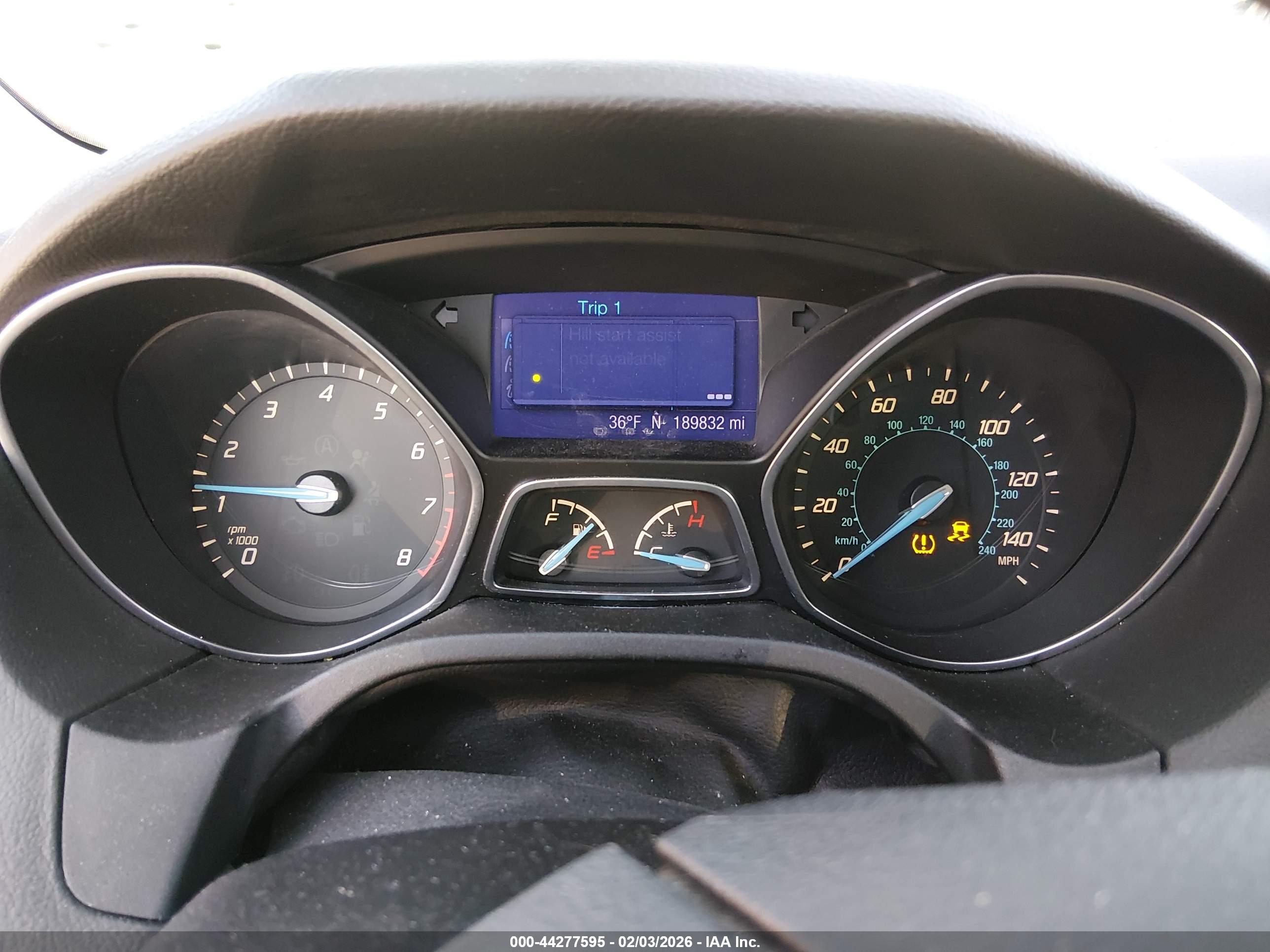 FORD FOCUS image 7
