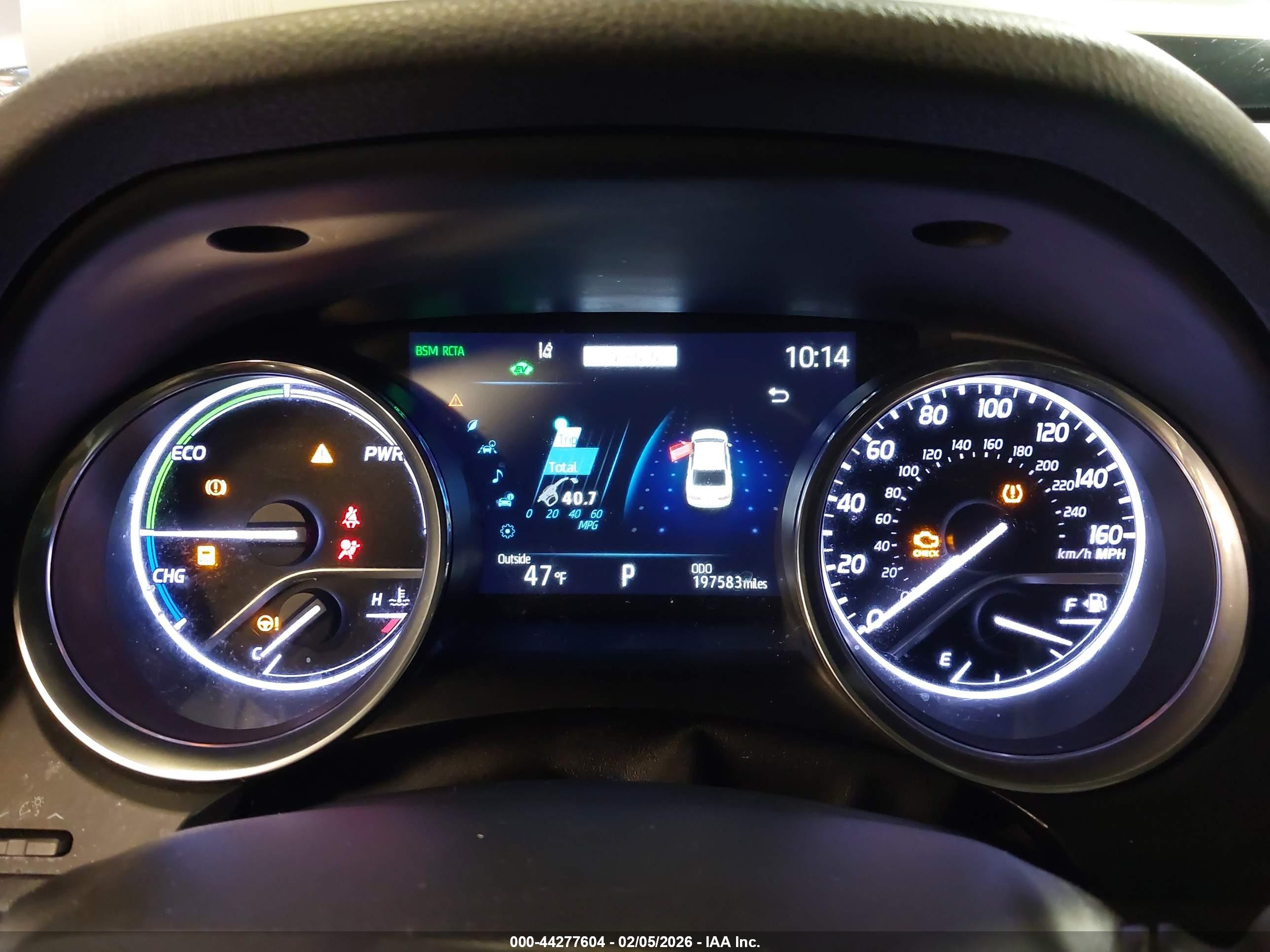 TOYOTA CAMRY image 7