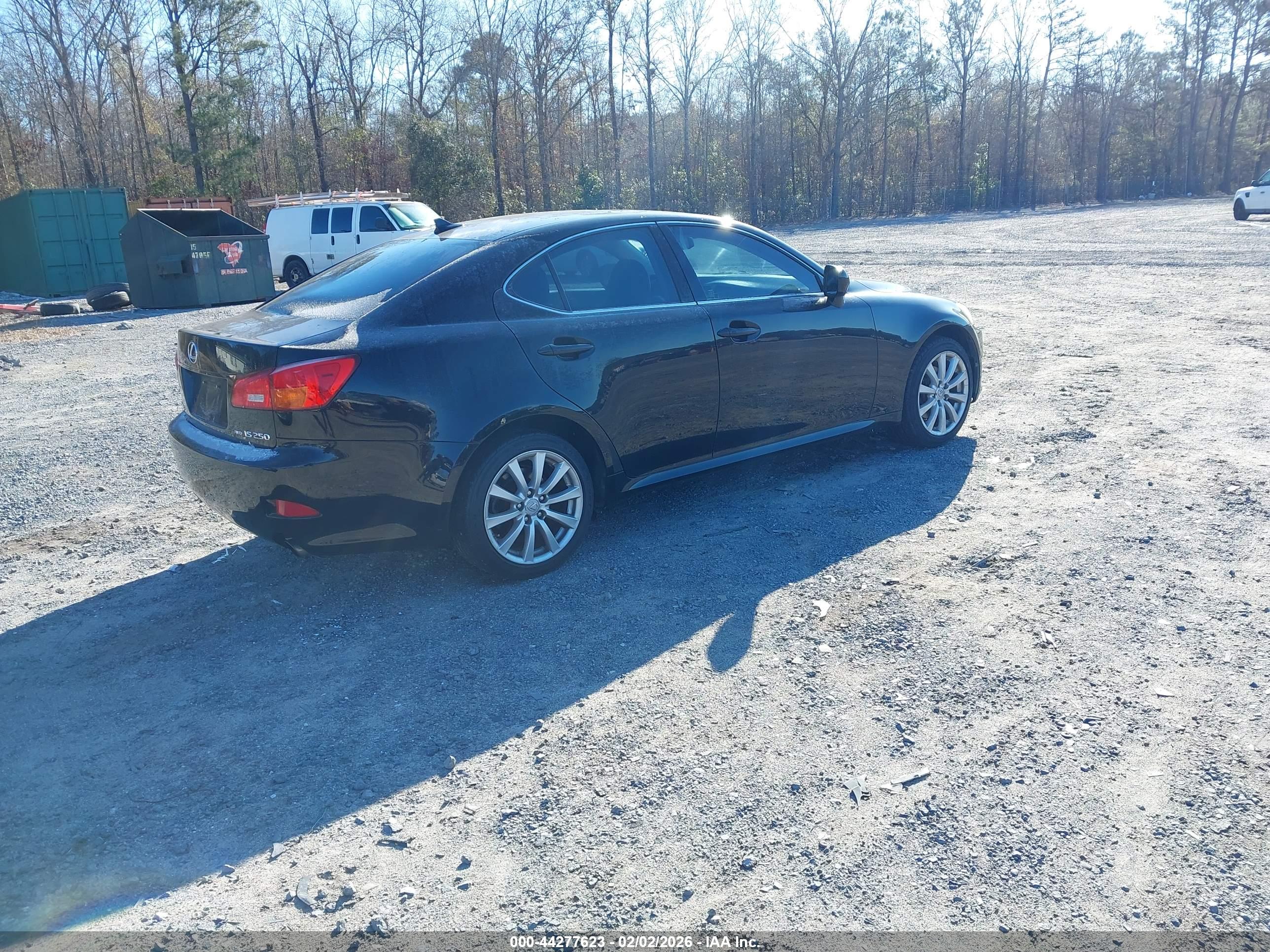 LEXUS IS image 4