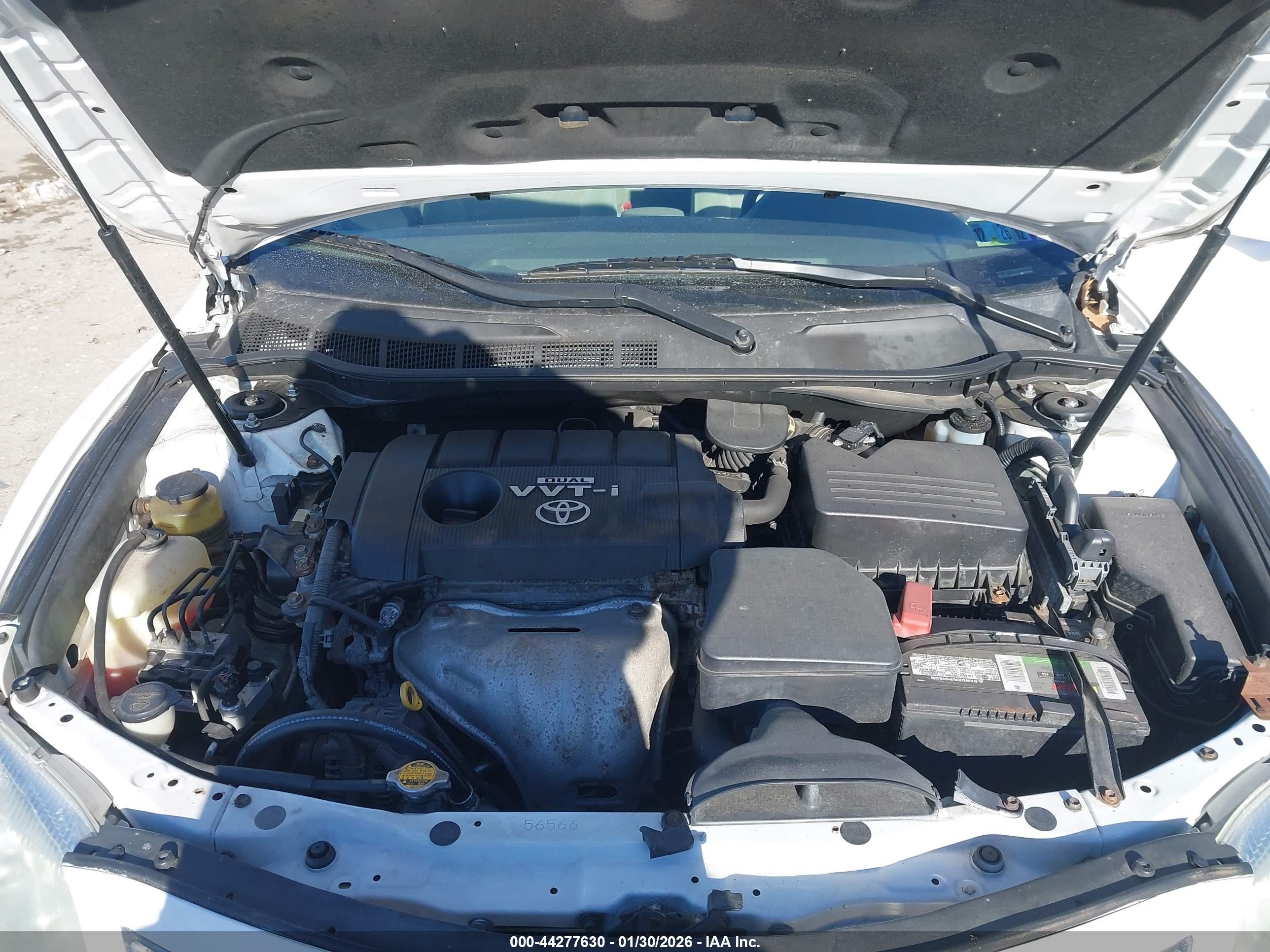 TOYOTA CAMRY image 10