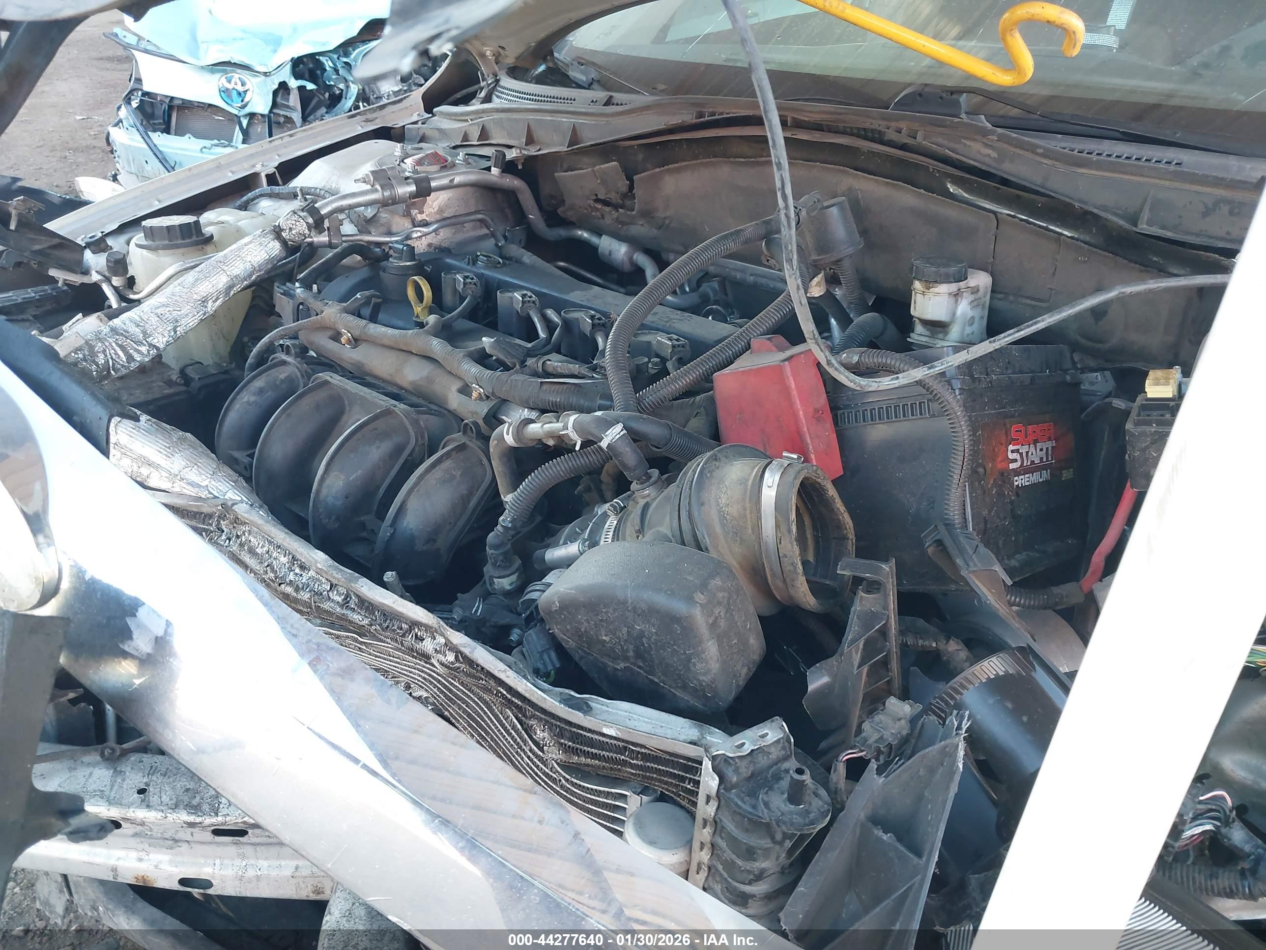 FORD FUSION image 10