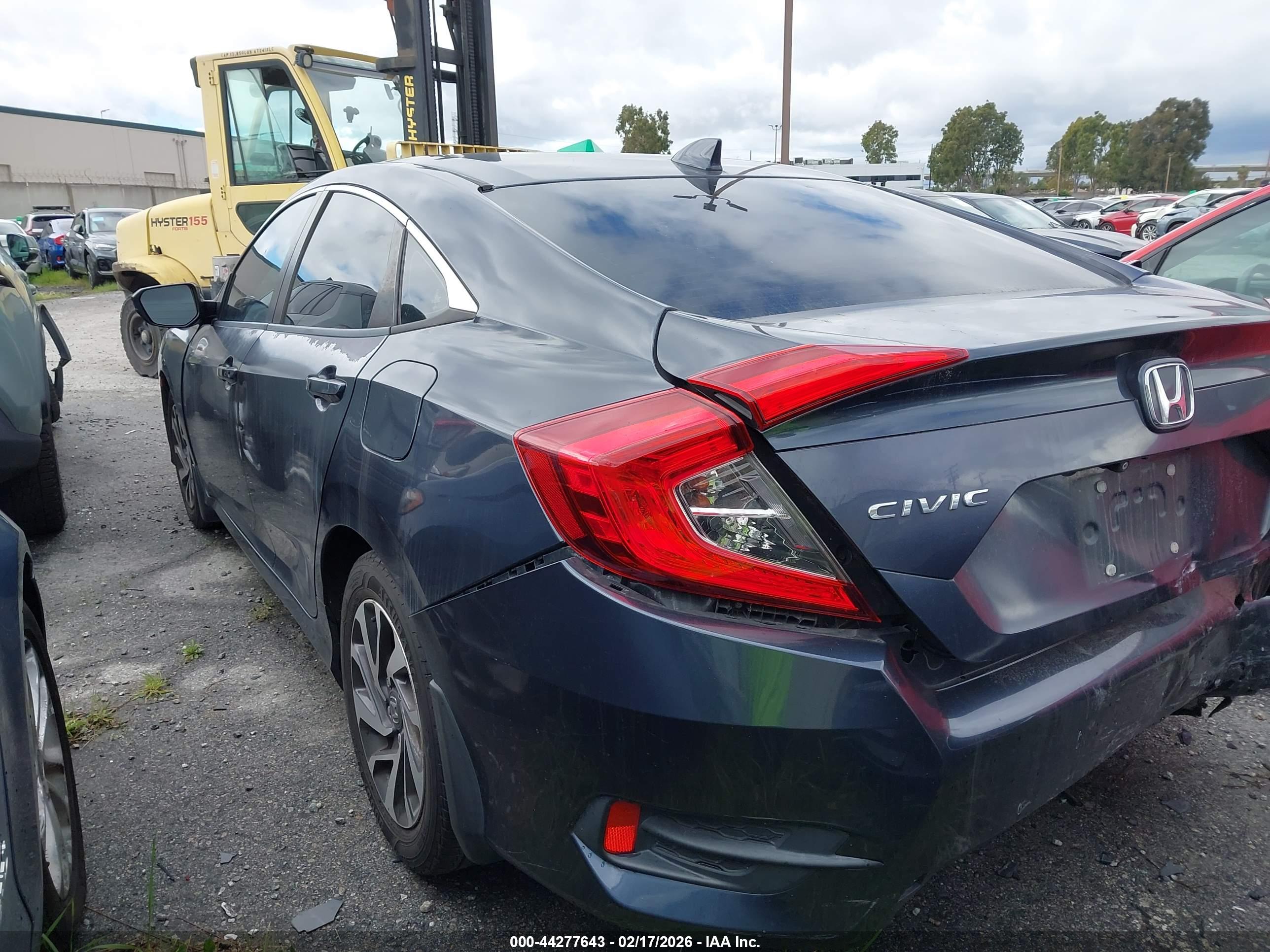 HONDA CIVIC image 3