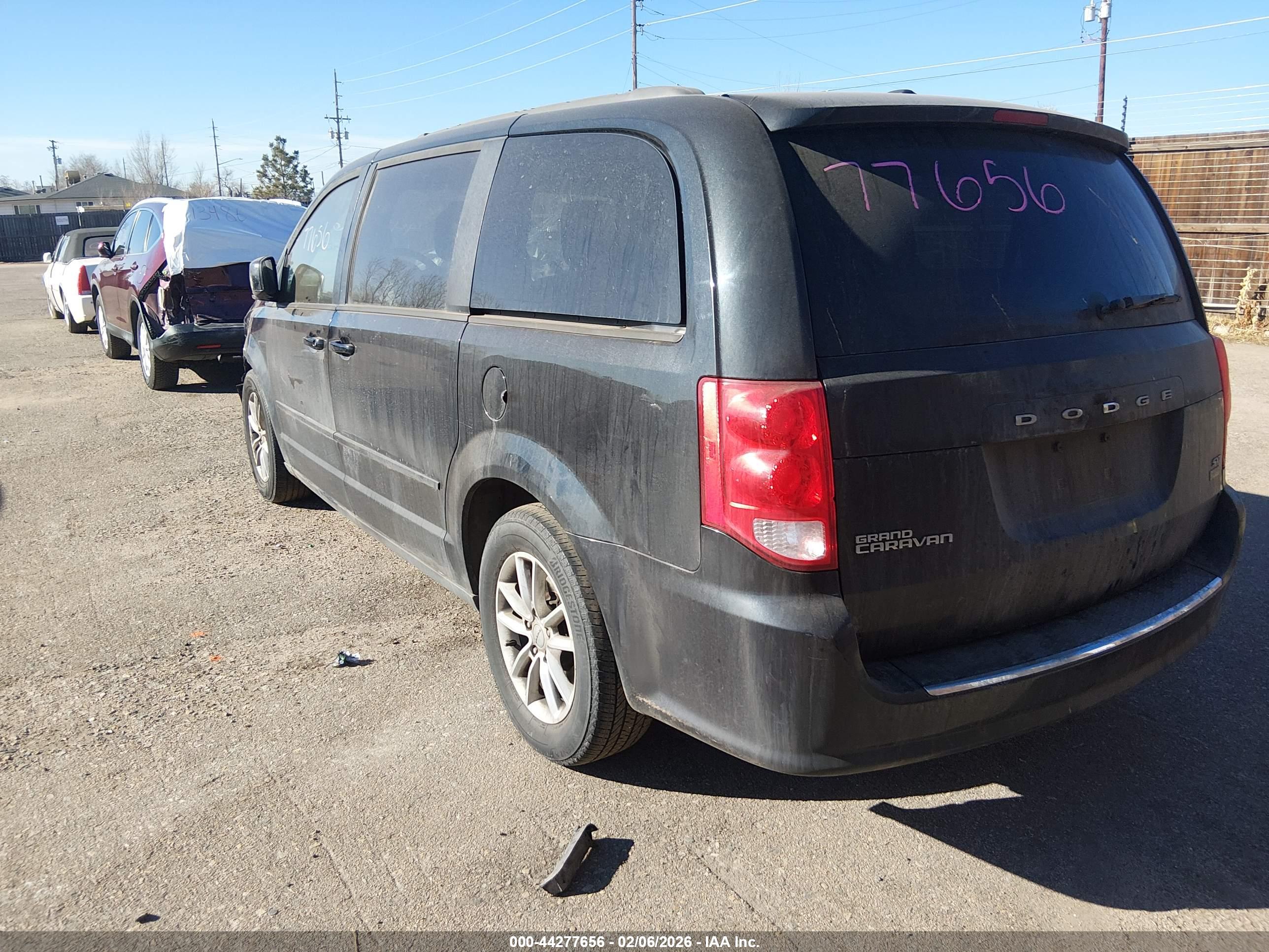 DODGE GRAND image 3