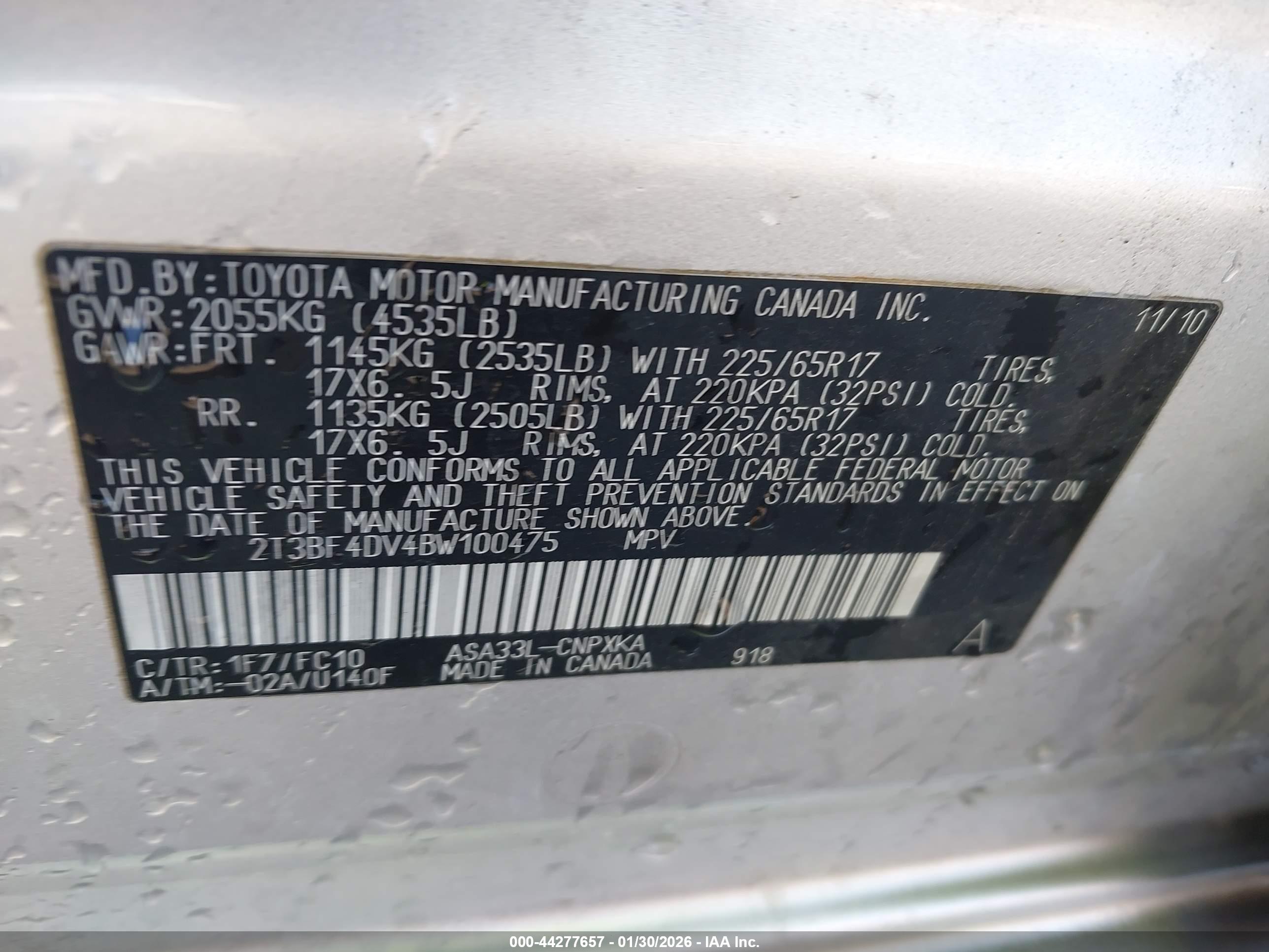 TOYOTA RAV4 image 9