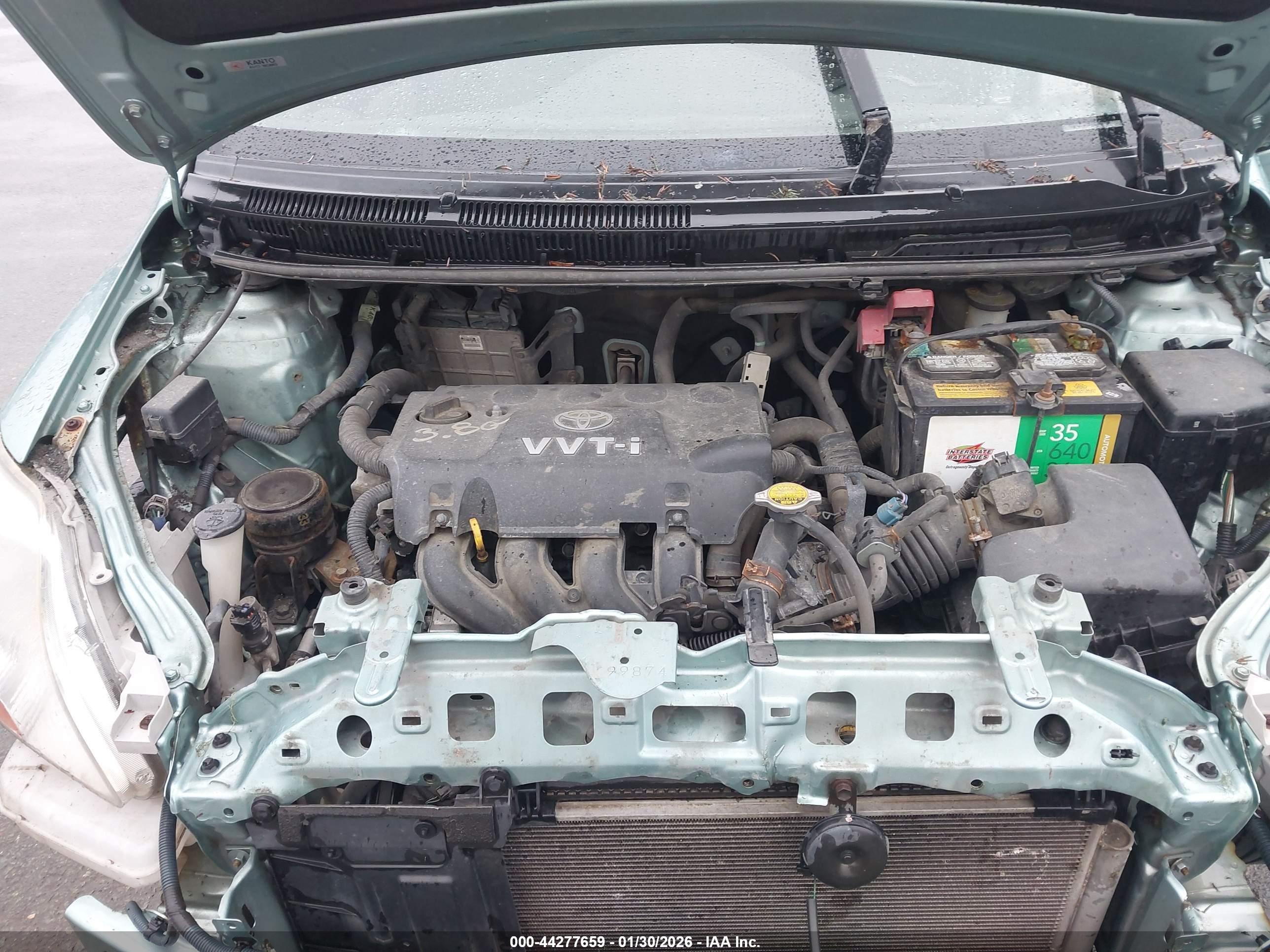 TOYOTA YARIS image 10
