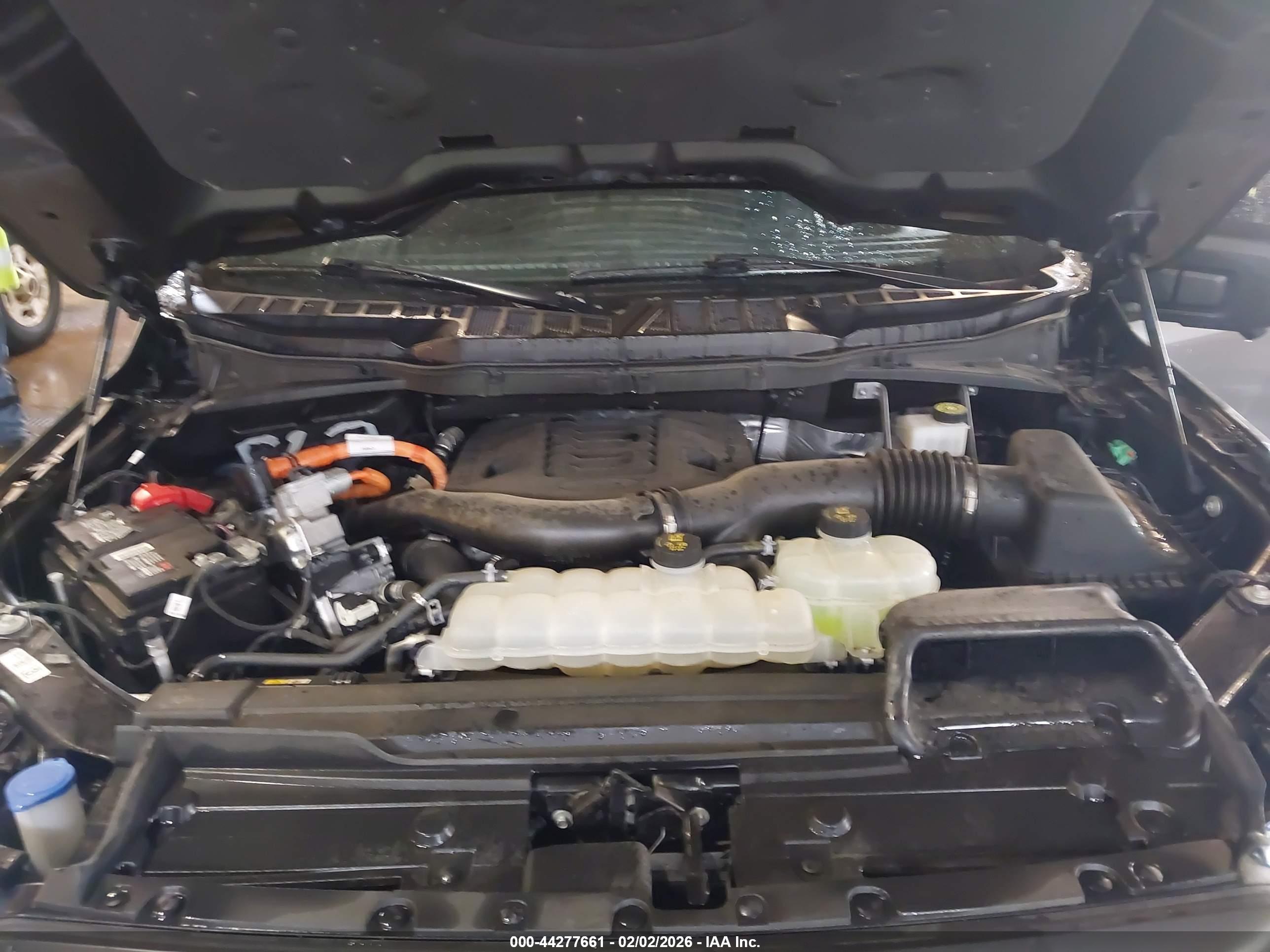 FORD F-150 image 10