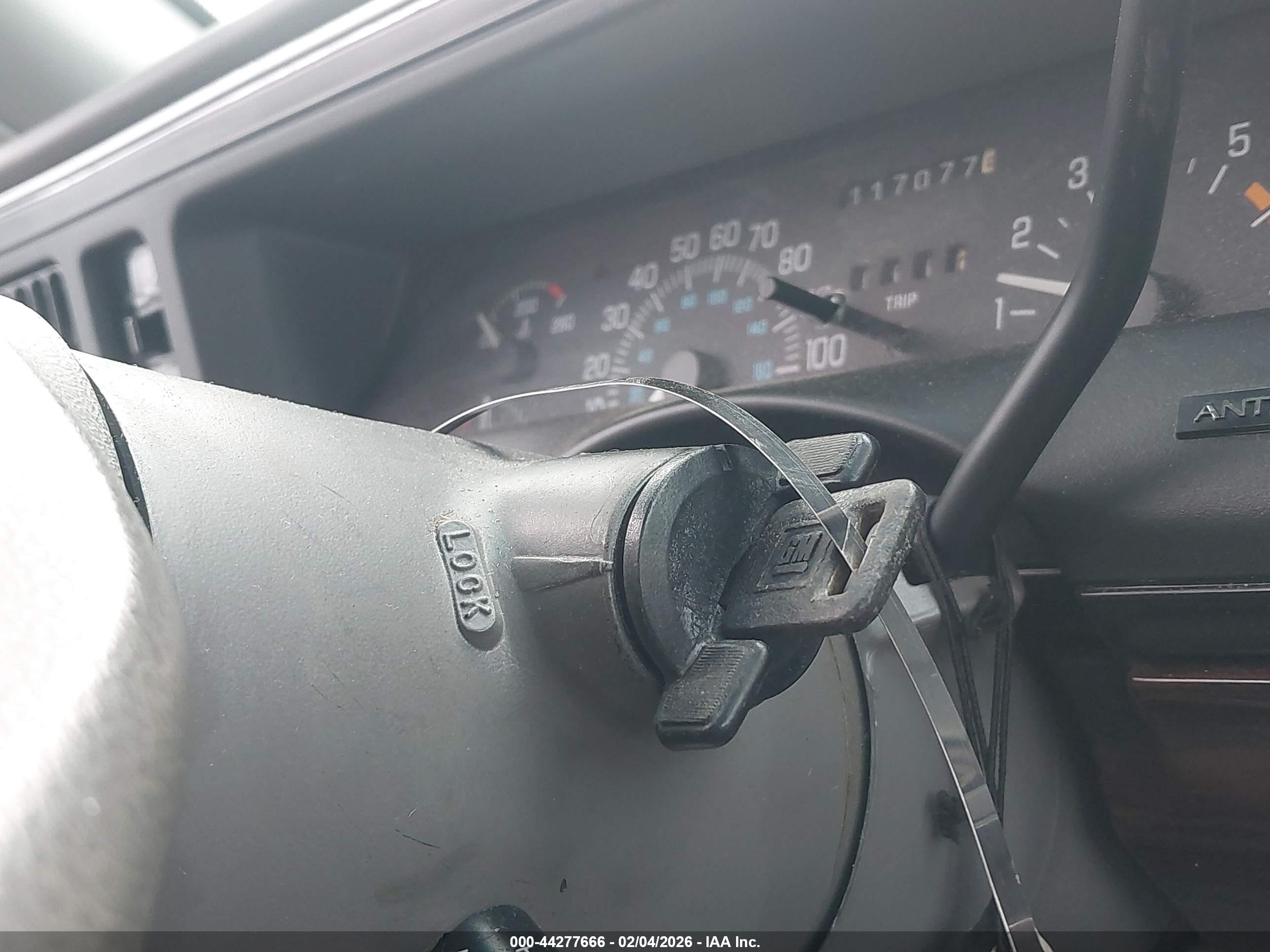 BUICK LESABRE image 11