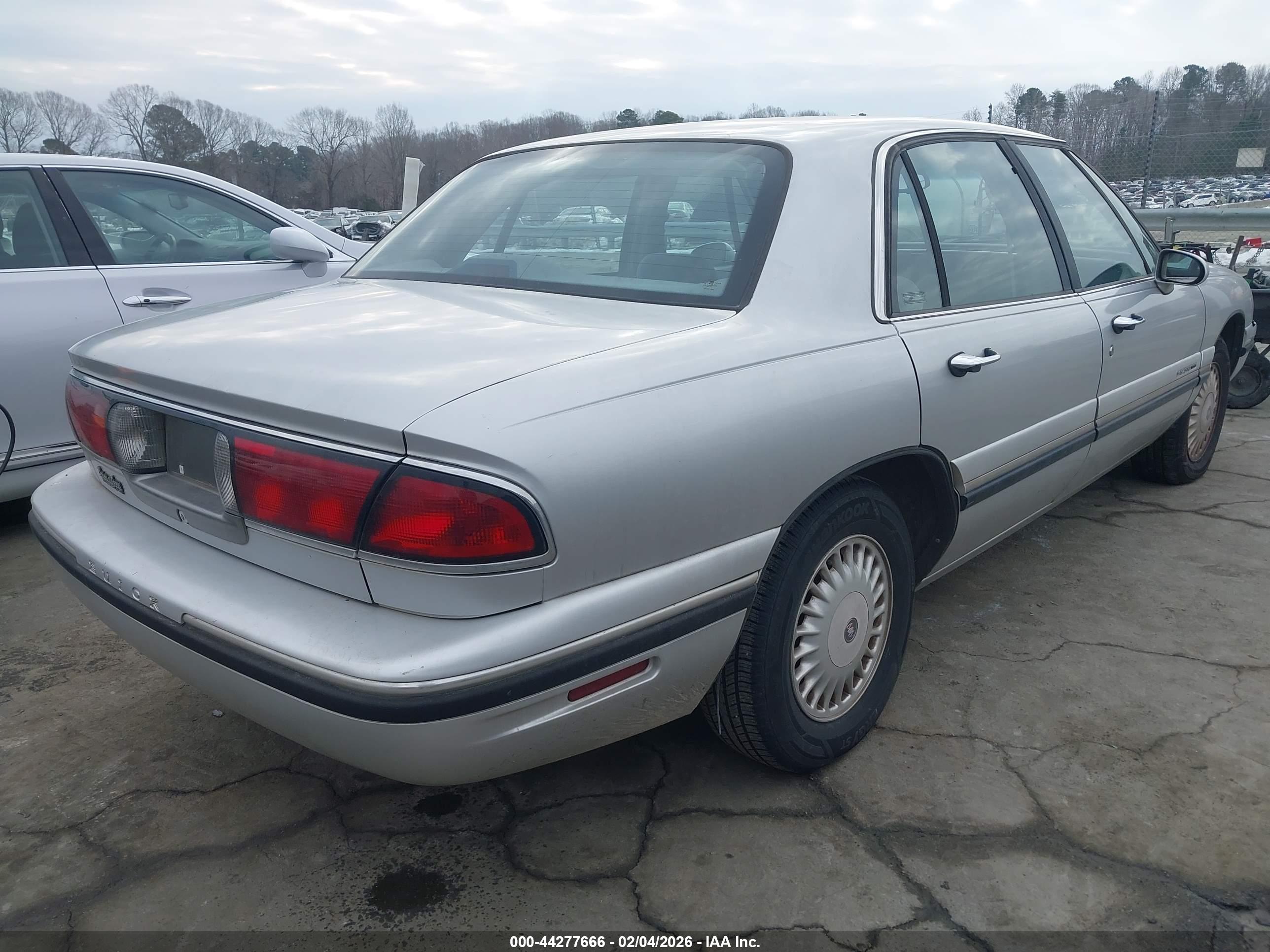 BUICK LESABRE image 4
