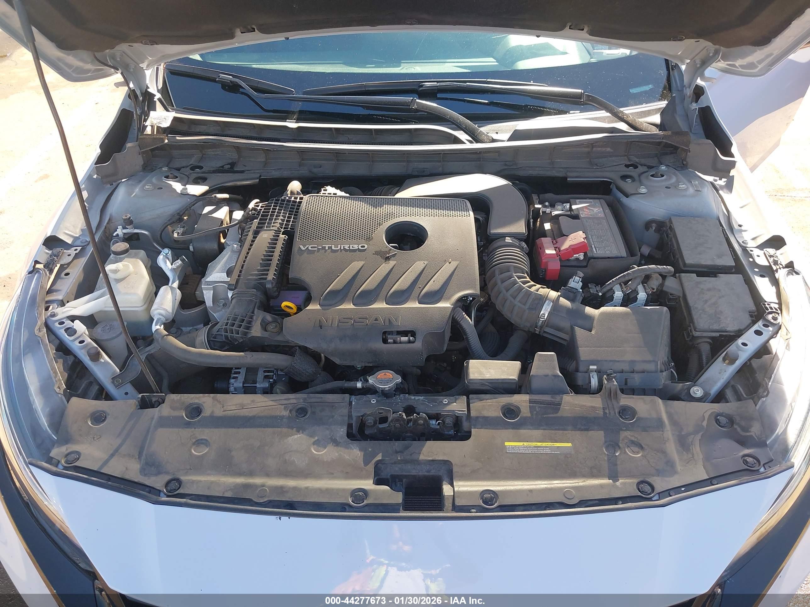 NISSAN ALTIMA image 10
