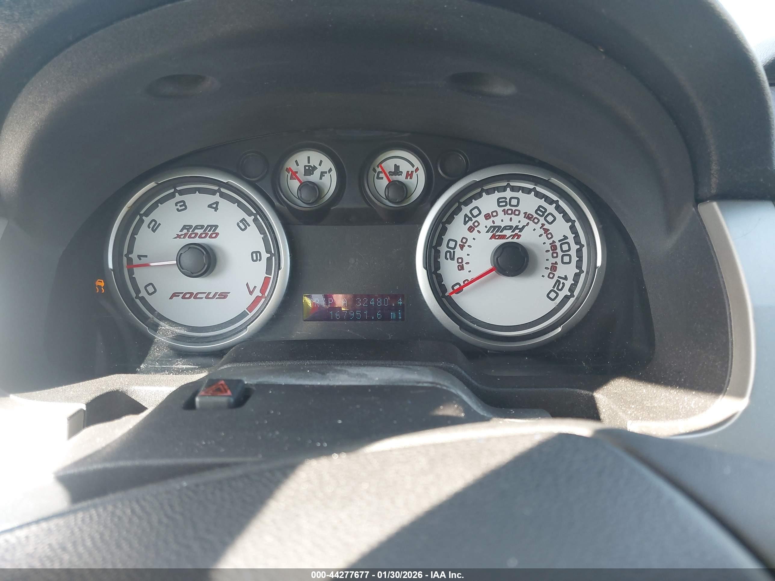 FORD FOCUS image 7