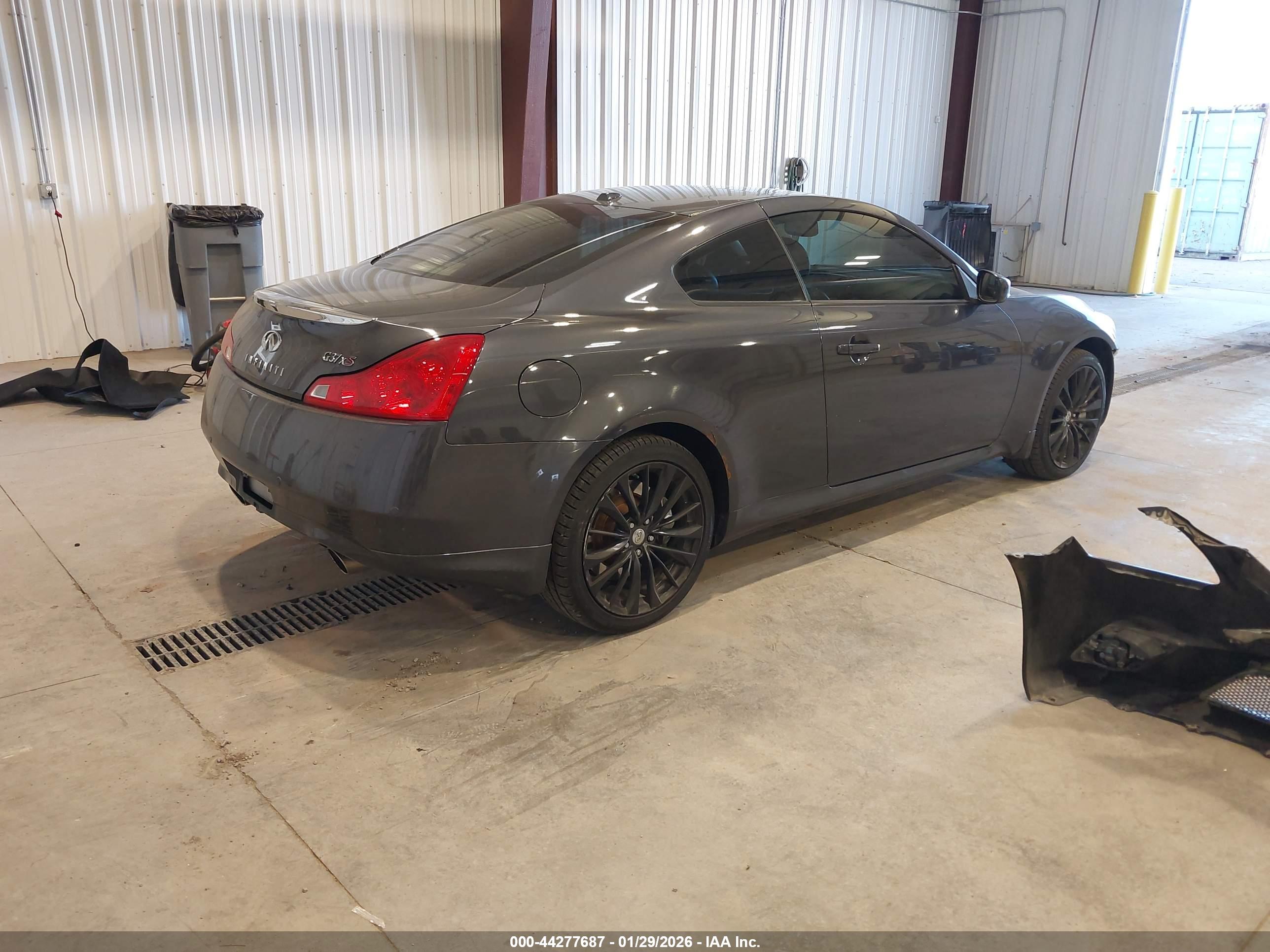 INFINITI G37X image 4