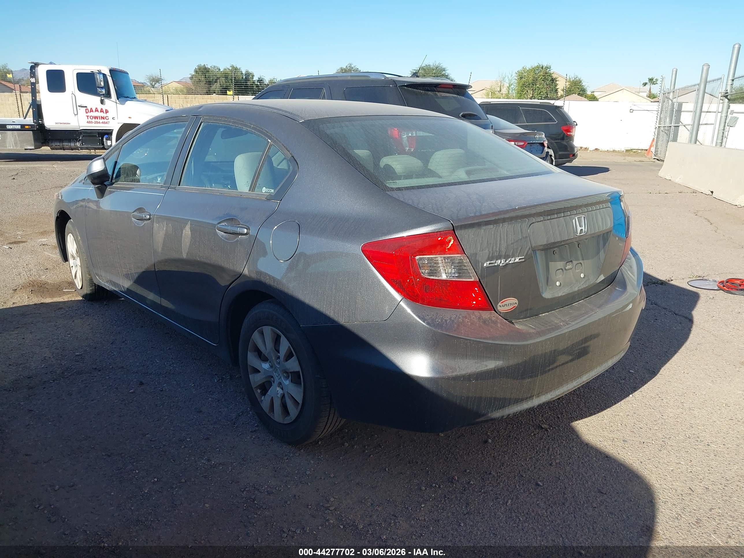 HONDA CIVIC image 3