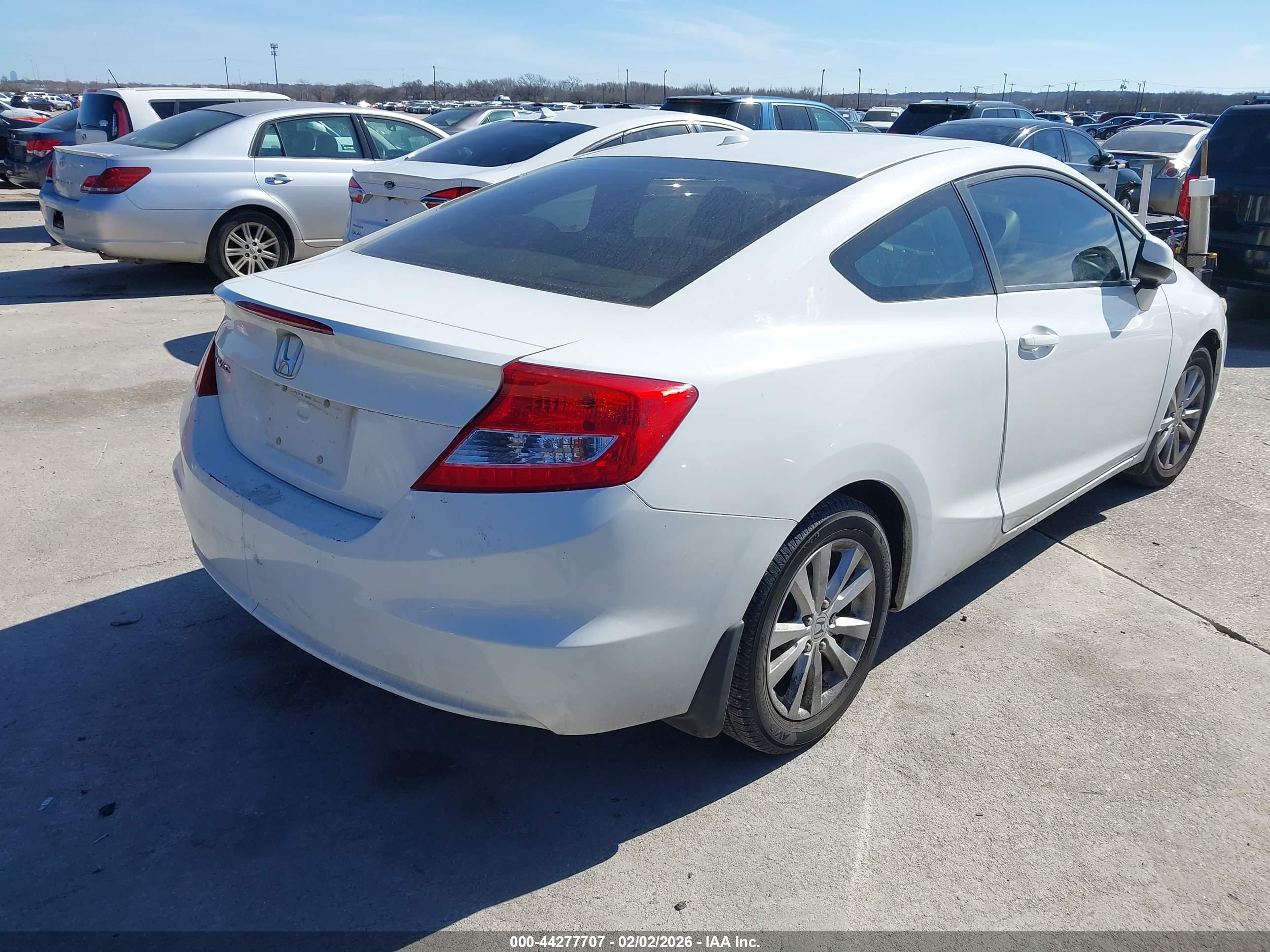 HONDA CIVIC image 4