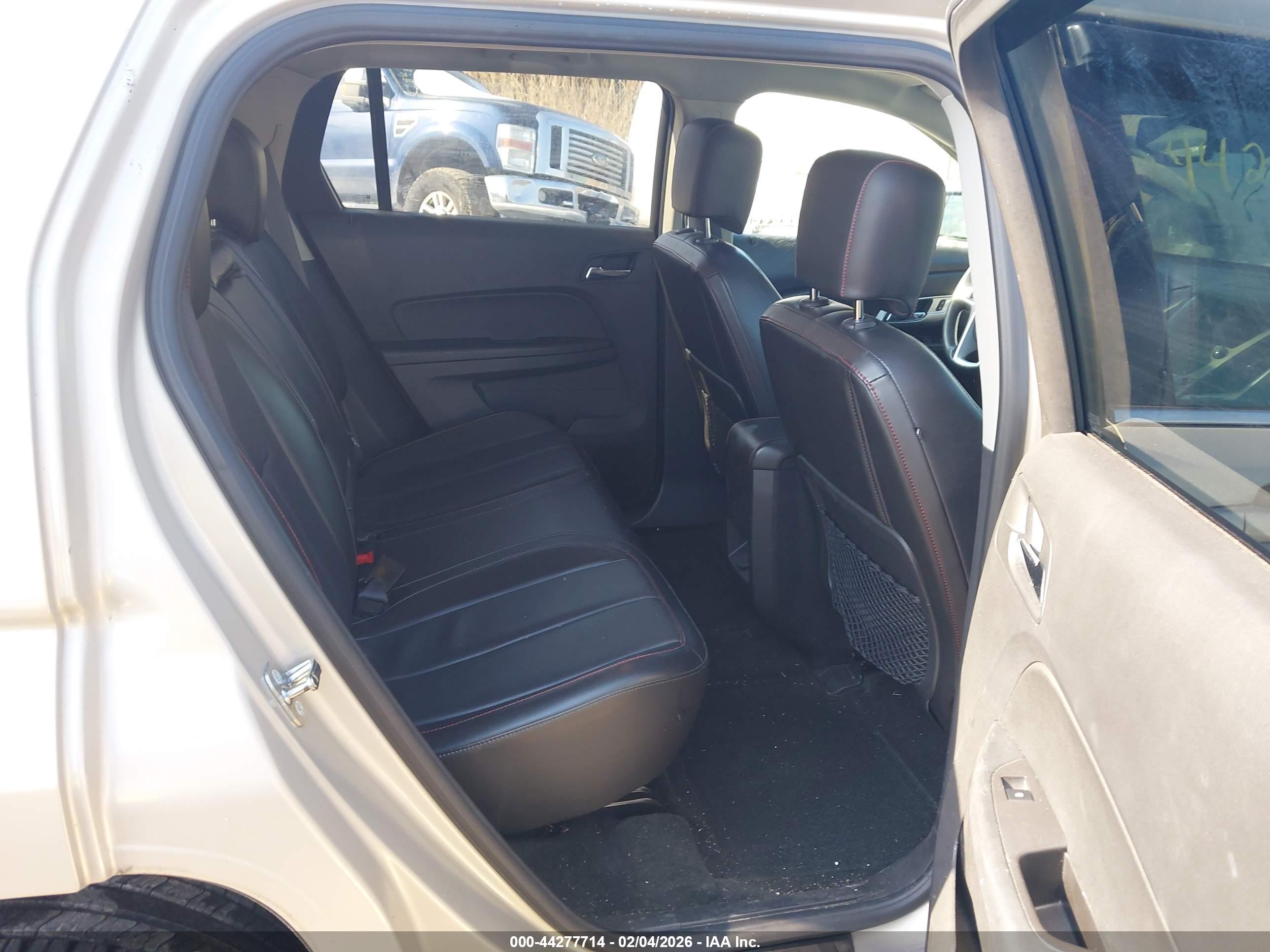 GMC TERRAIN image 8