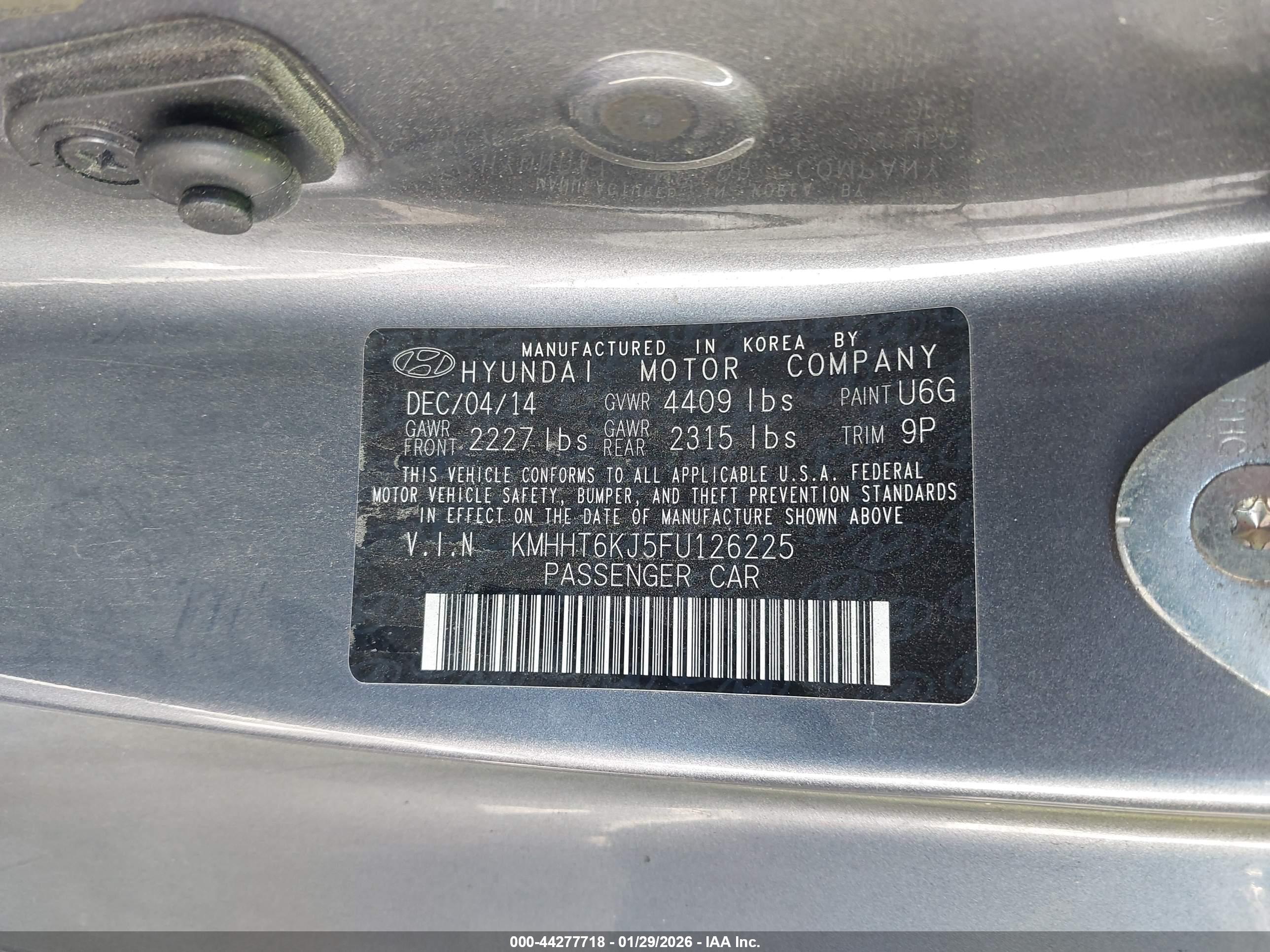 HYUNDAI GENESIS image 9