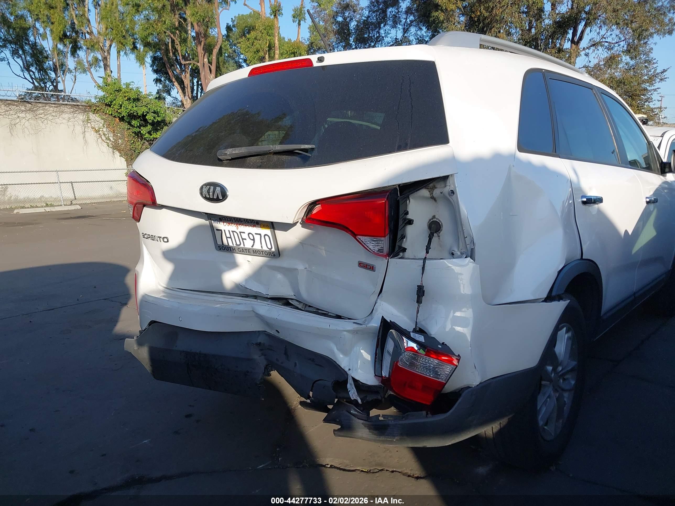 KIA SORENTO image 6