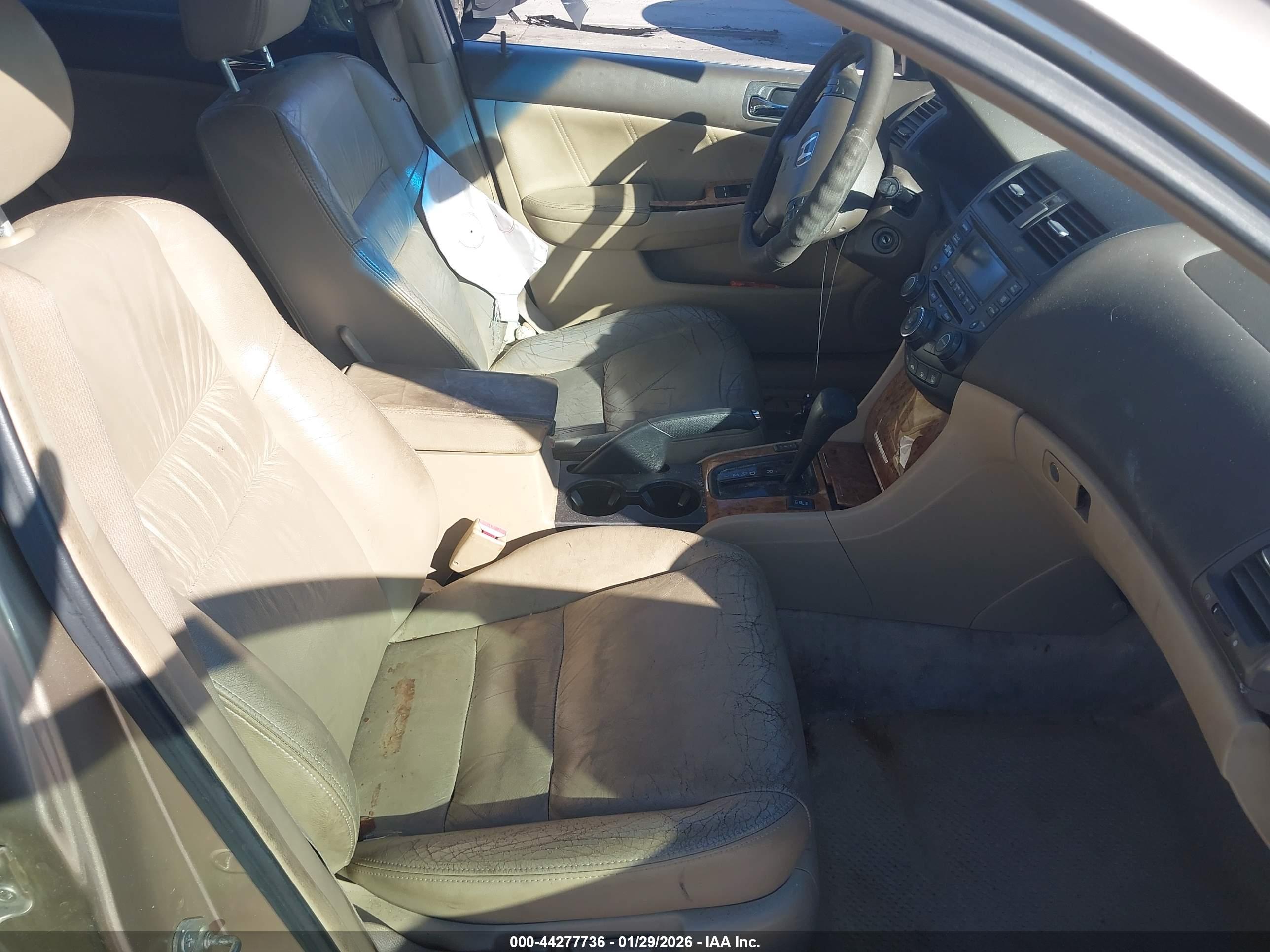 HONDA ACCORD image 5