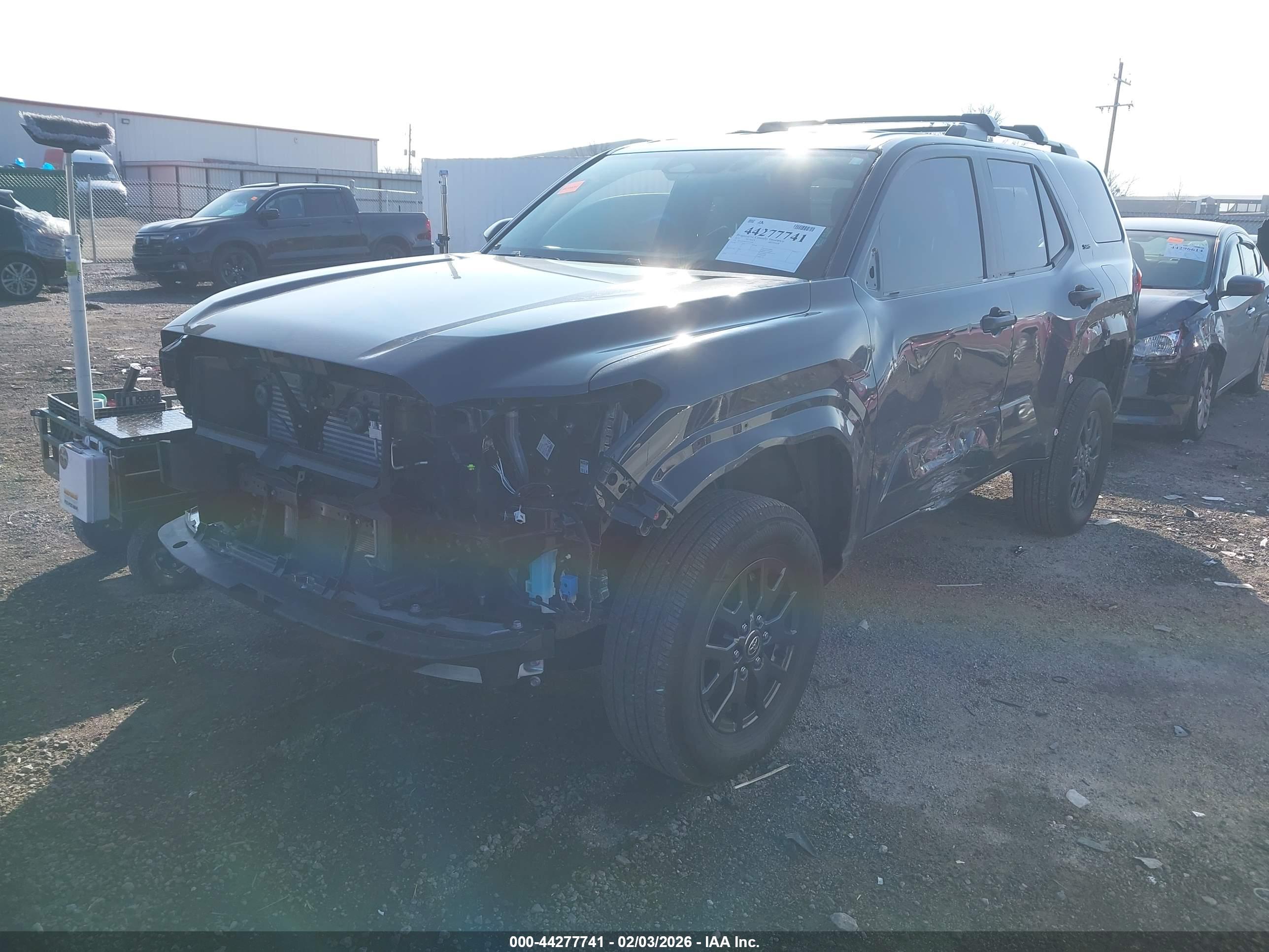 TOYOTA 4RUNNER image 2
