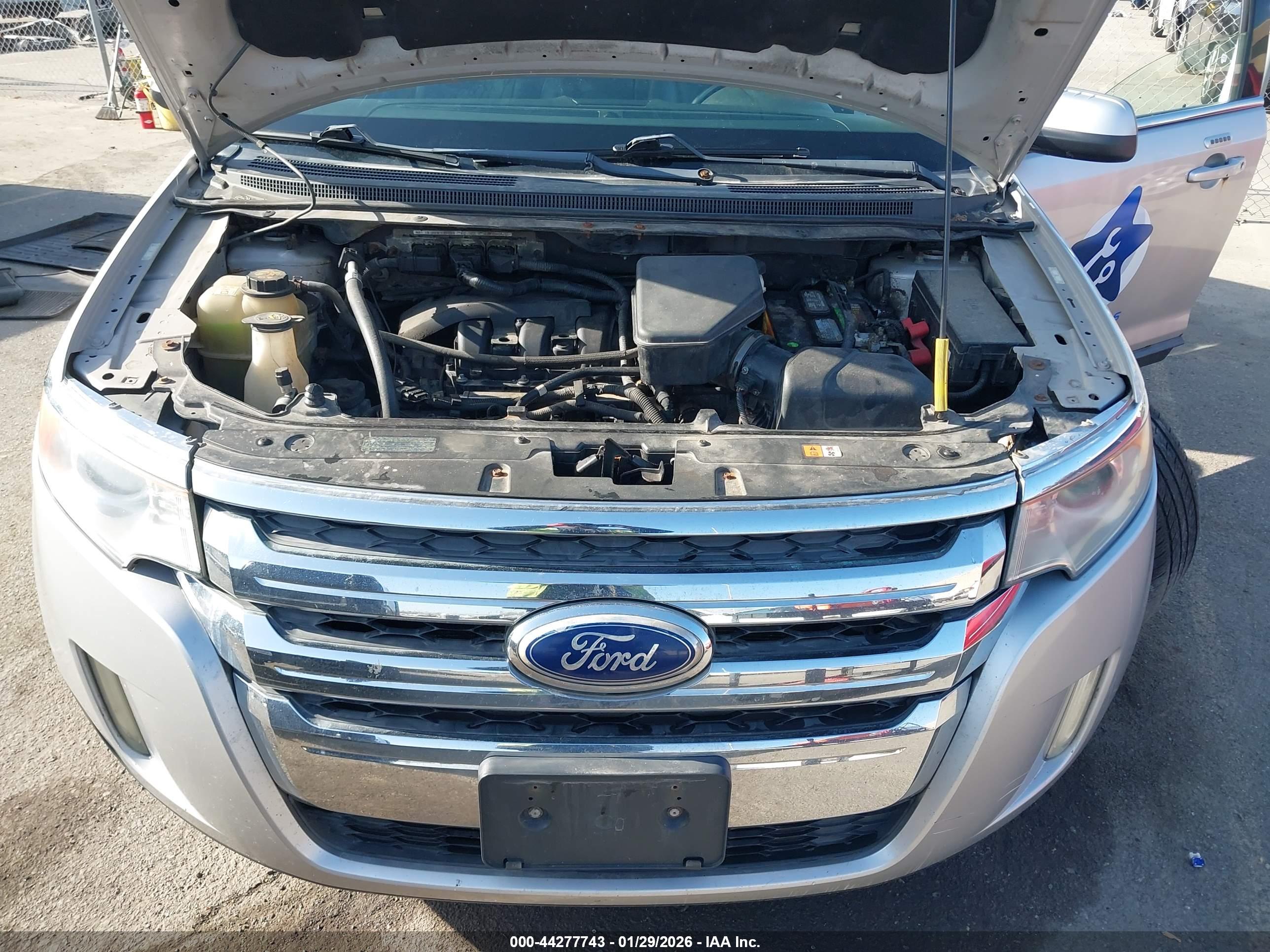 FORD EDGE image 10
