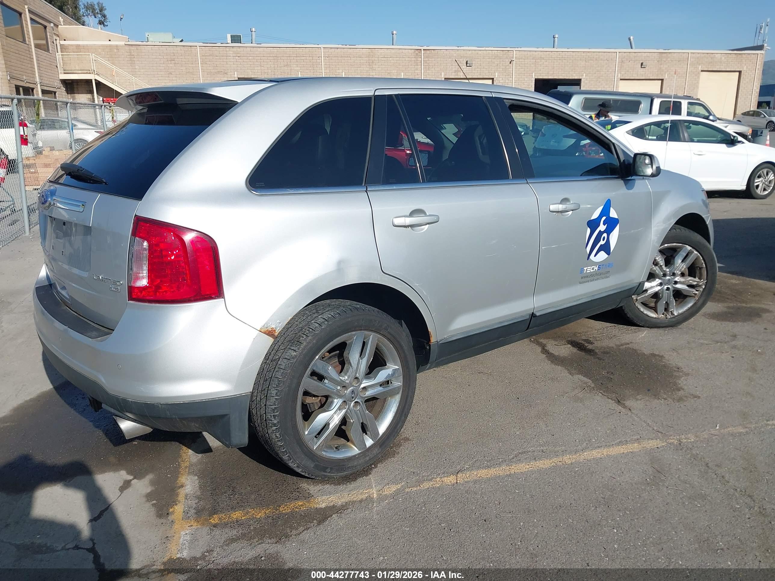 FORD EDGE image 4