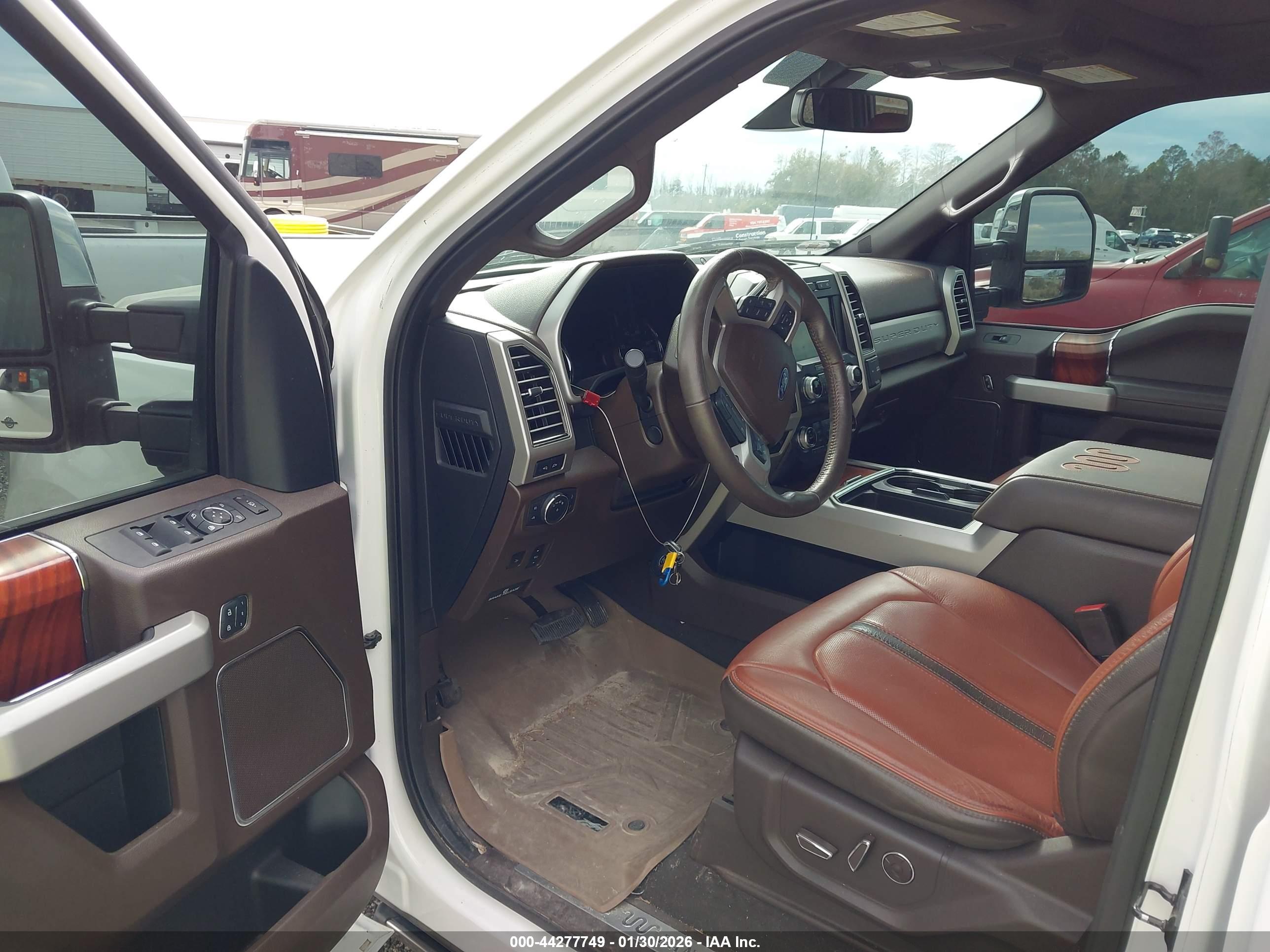 FORD F-350 image 7