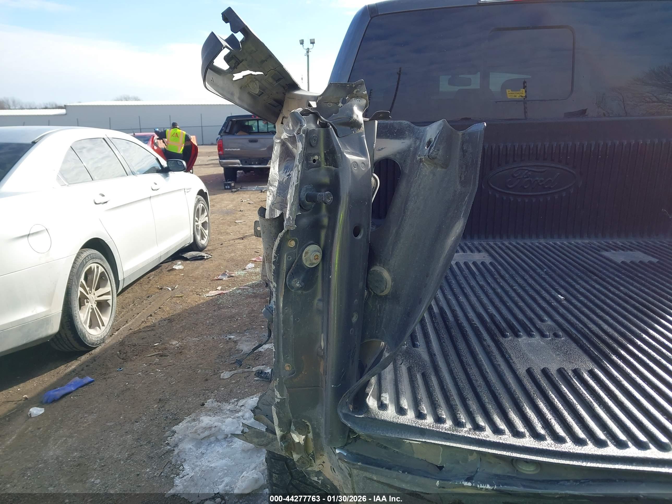 FORD F-150 image 6