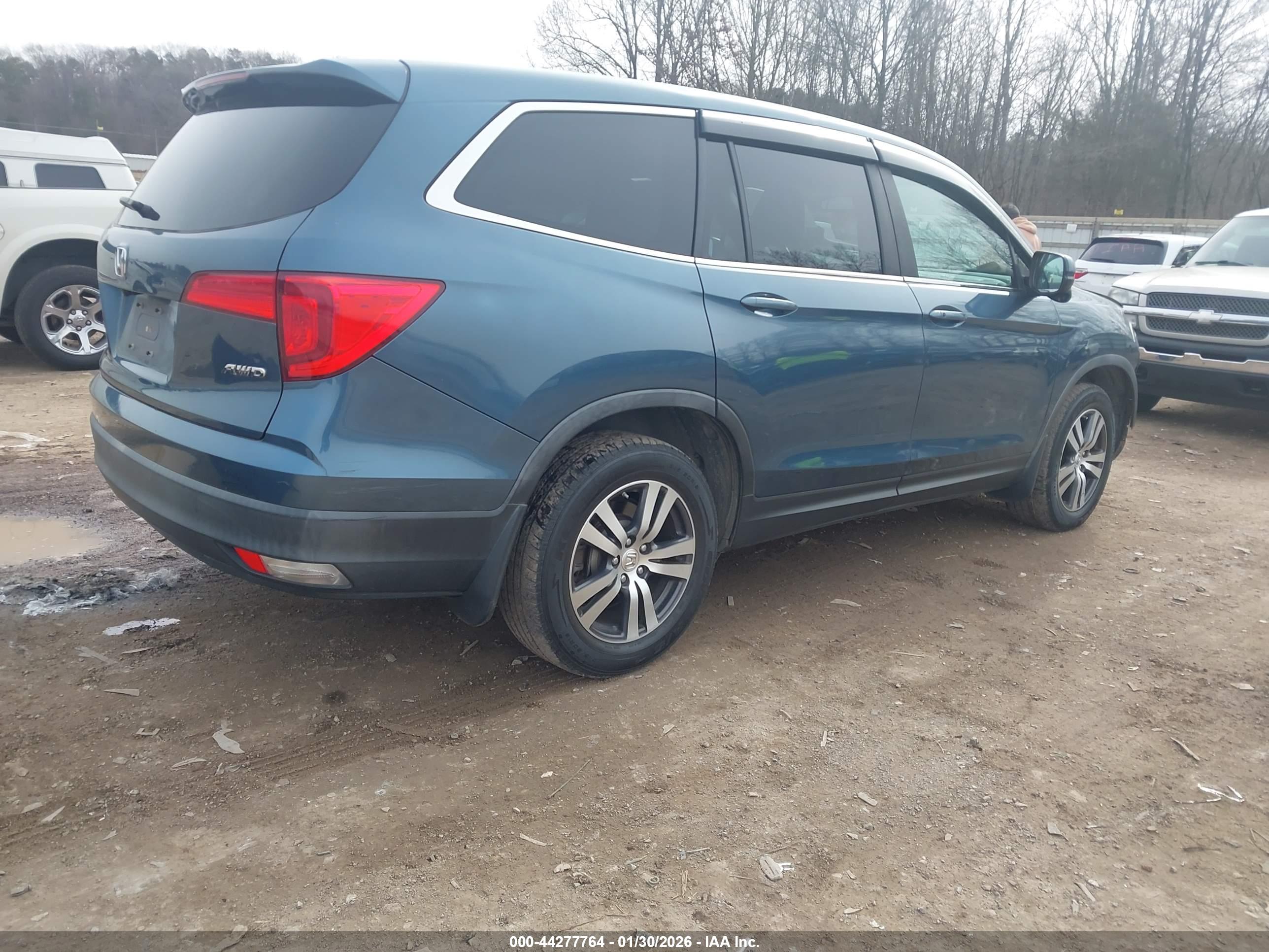 HONDA PILOT image 4