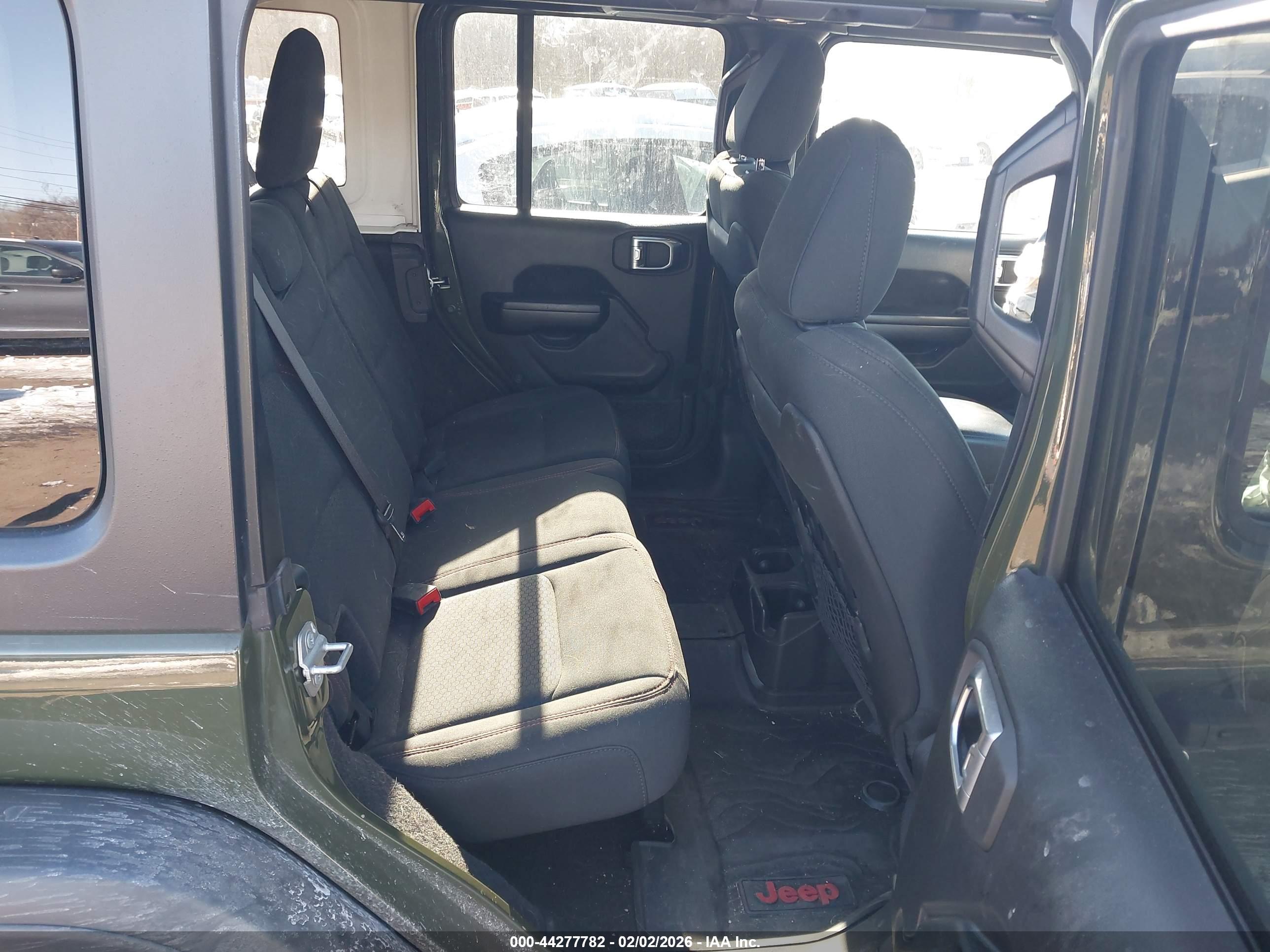 JEEP WRANGLER image 8