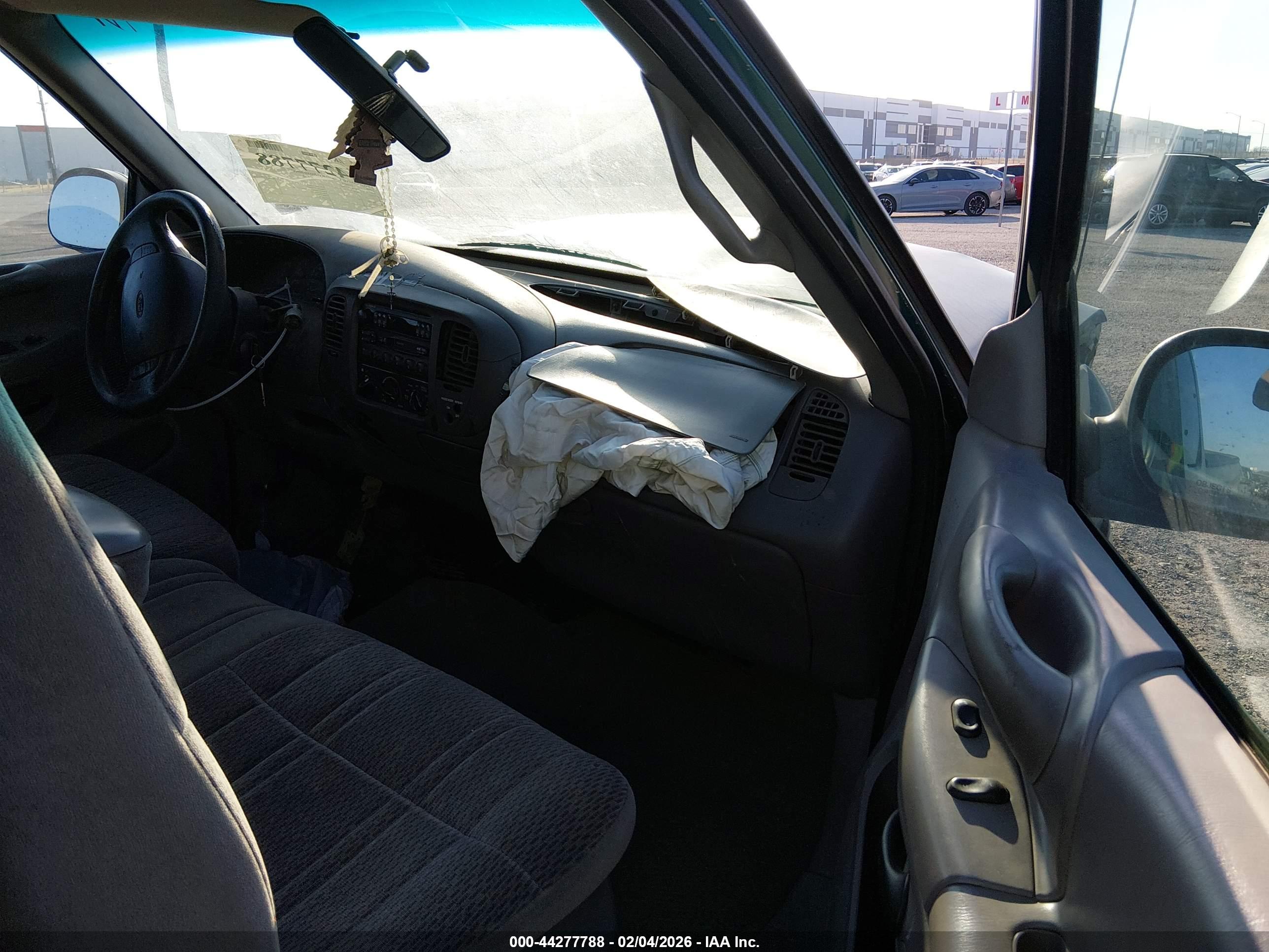 FORD F-150 image 5
