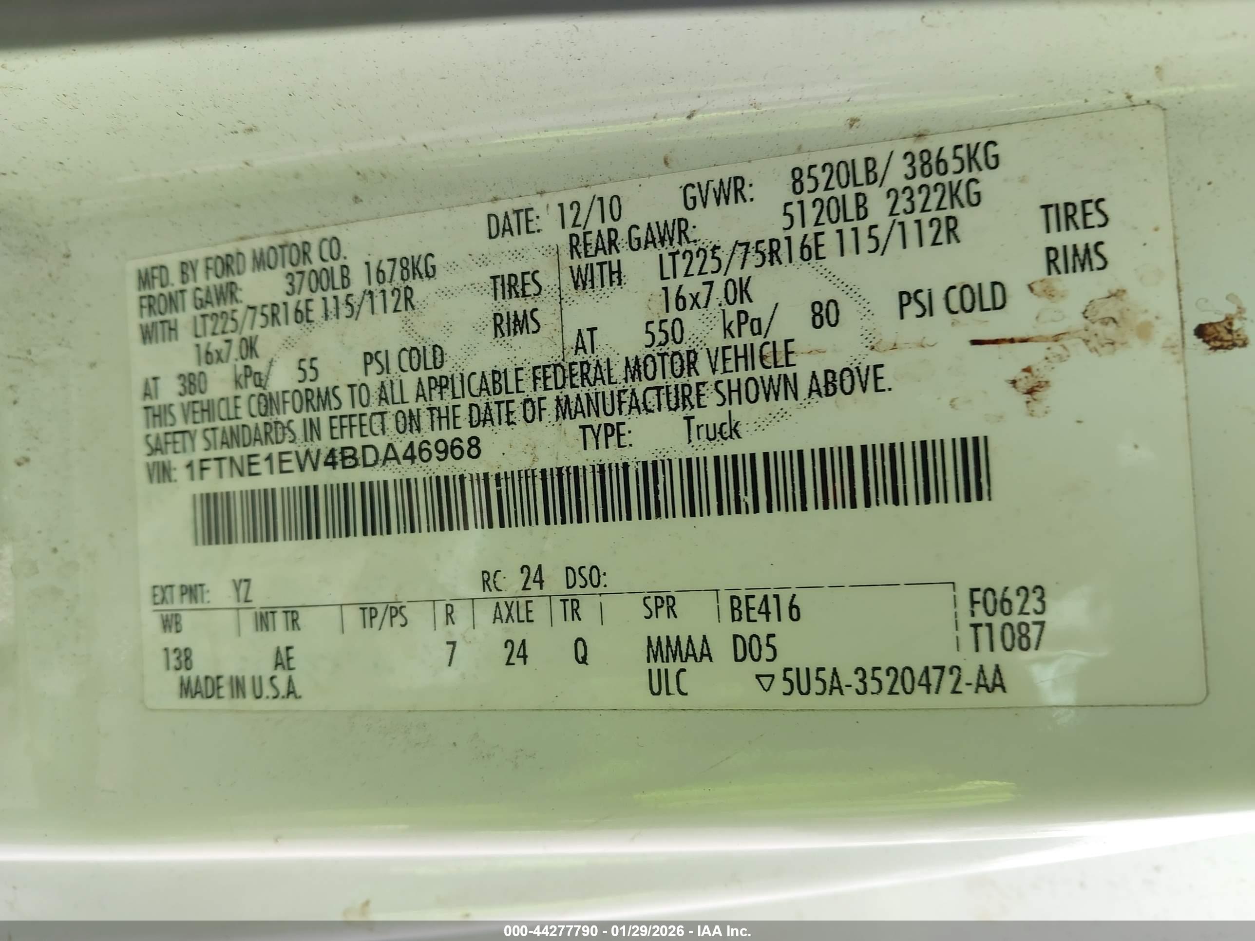 FORD E-150 image 9