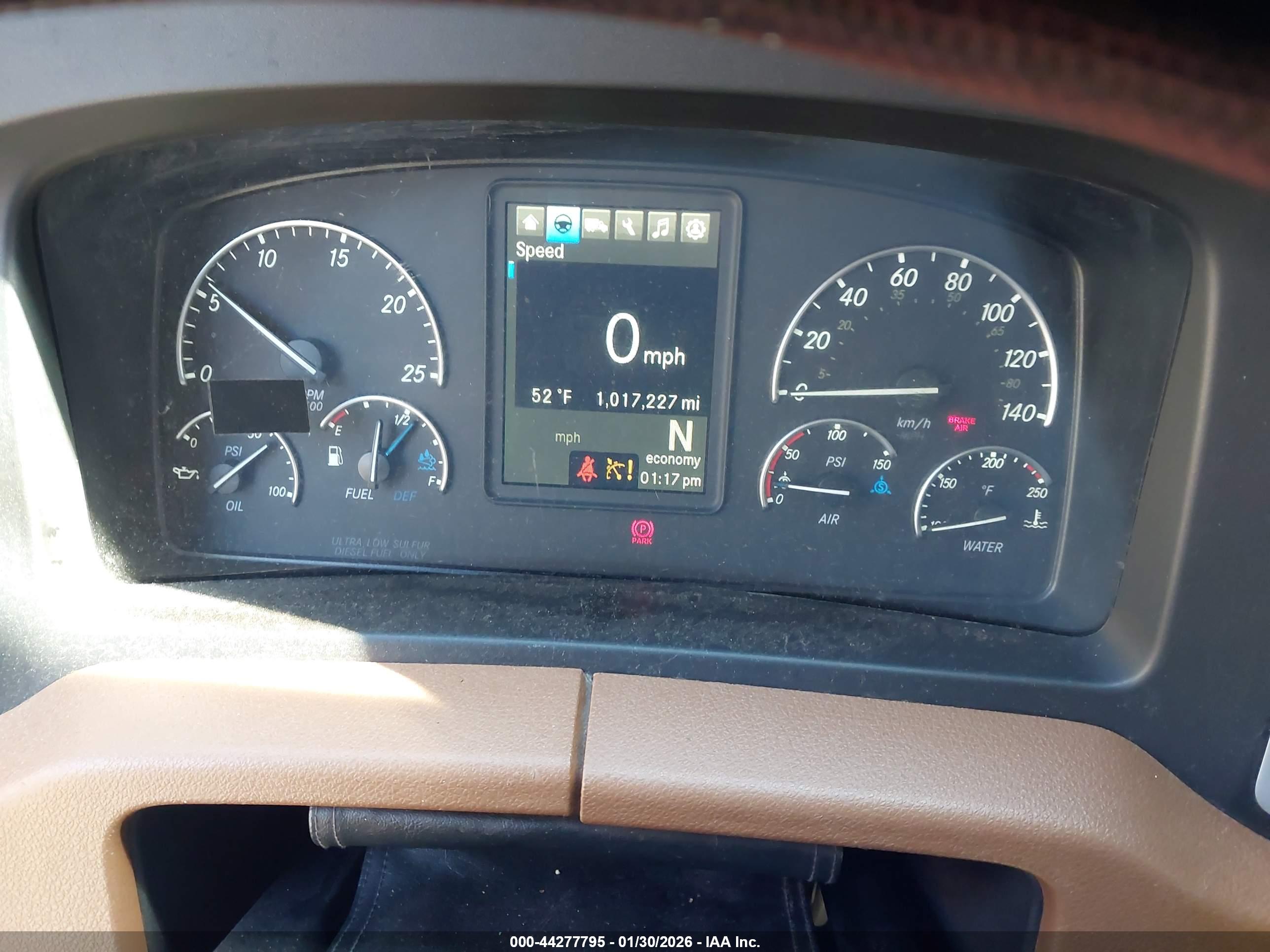 FREIGHTLINER NEW image 6
