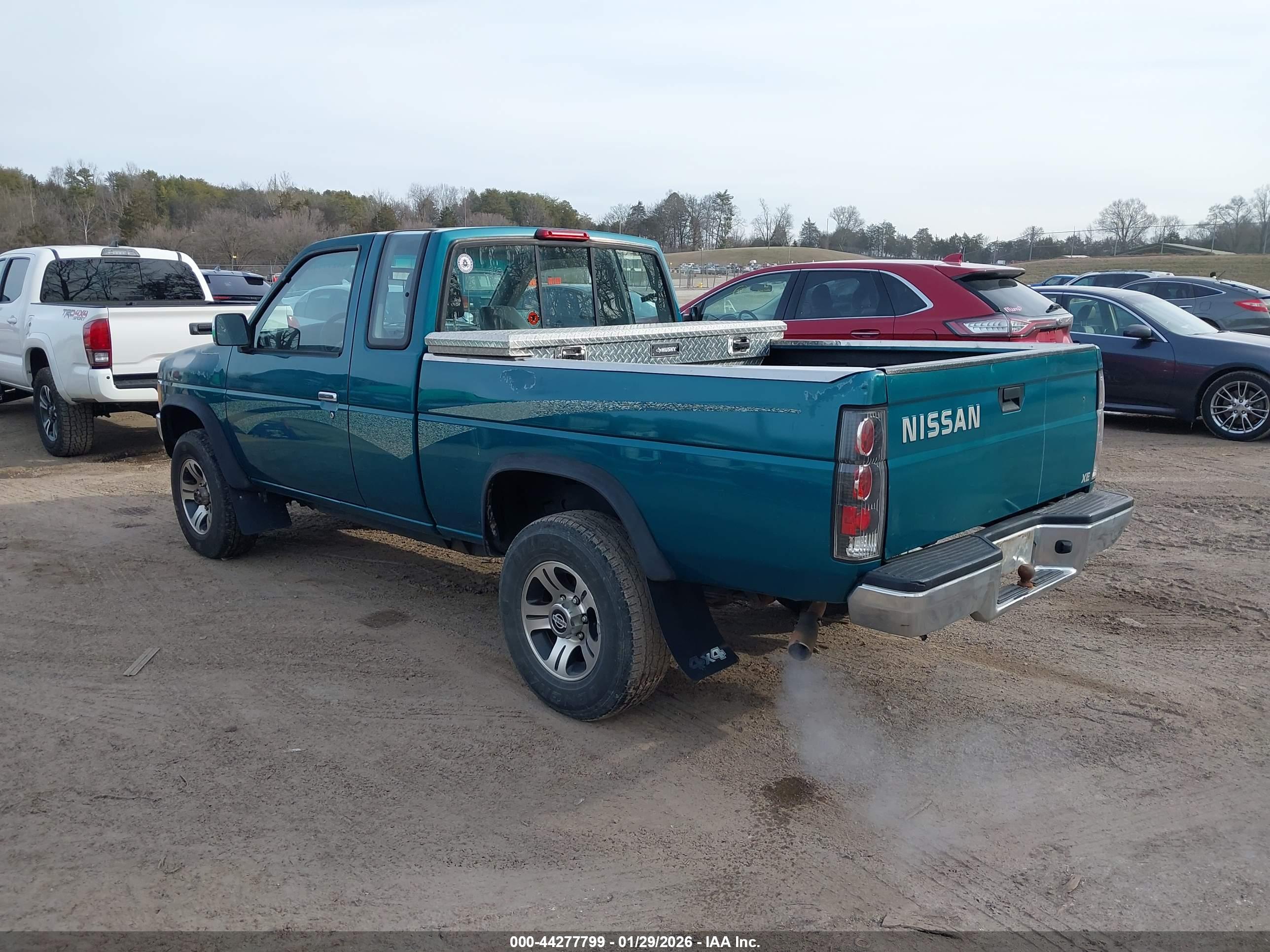 NISSAN 4X4 image 3