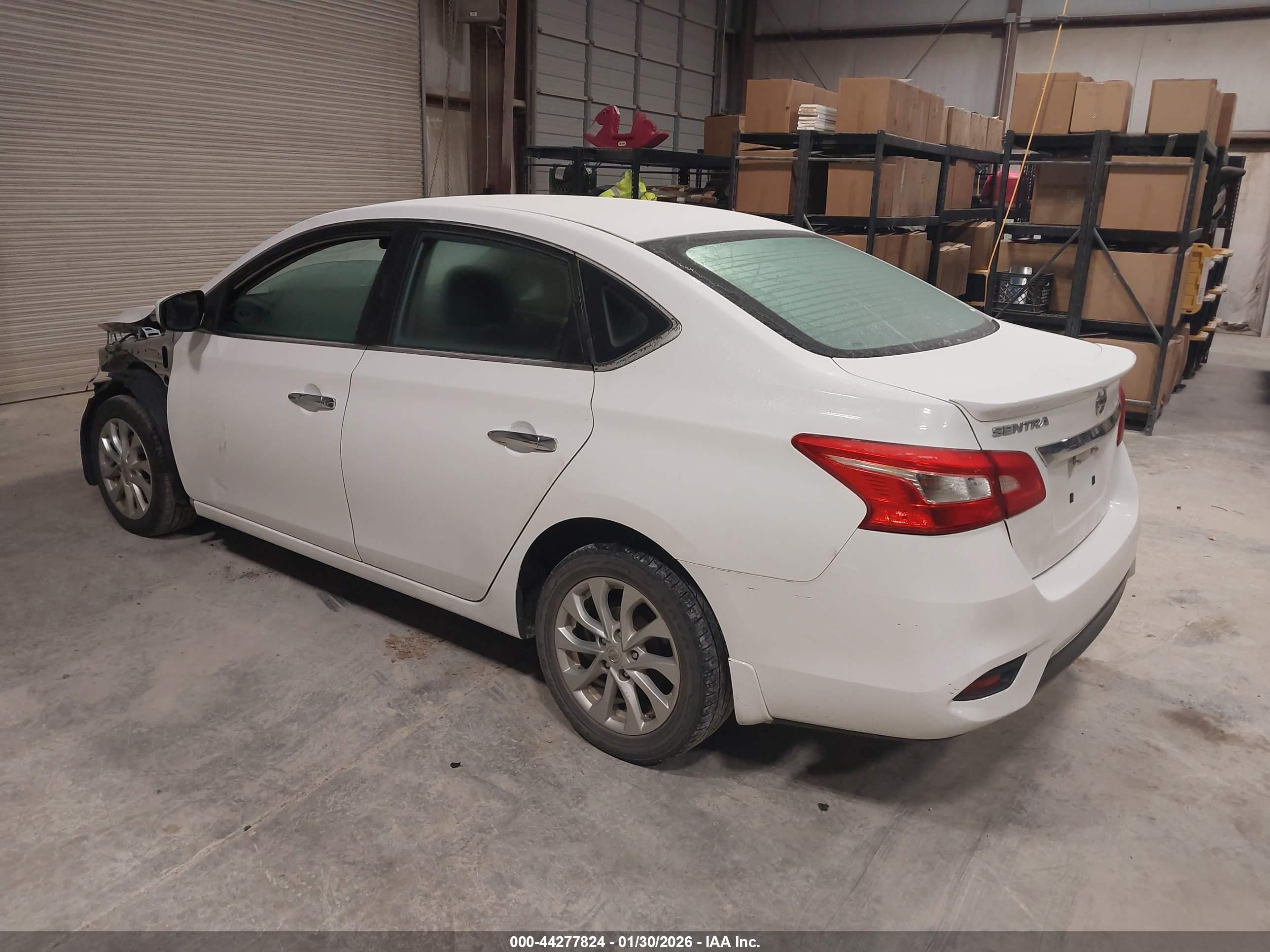 NISSAN SENTRA image 3