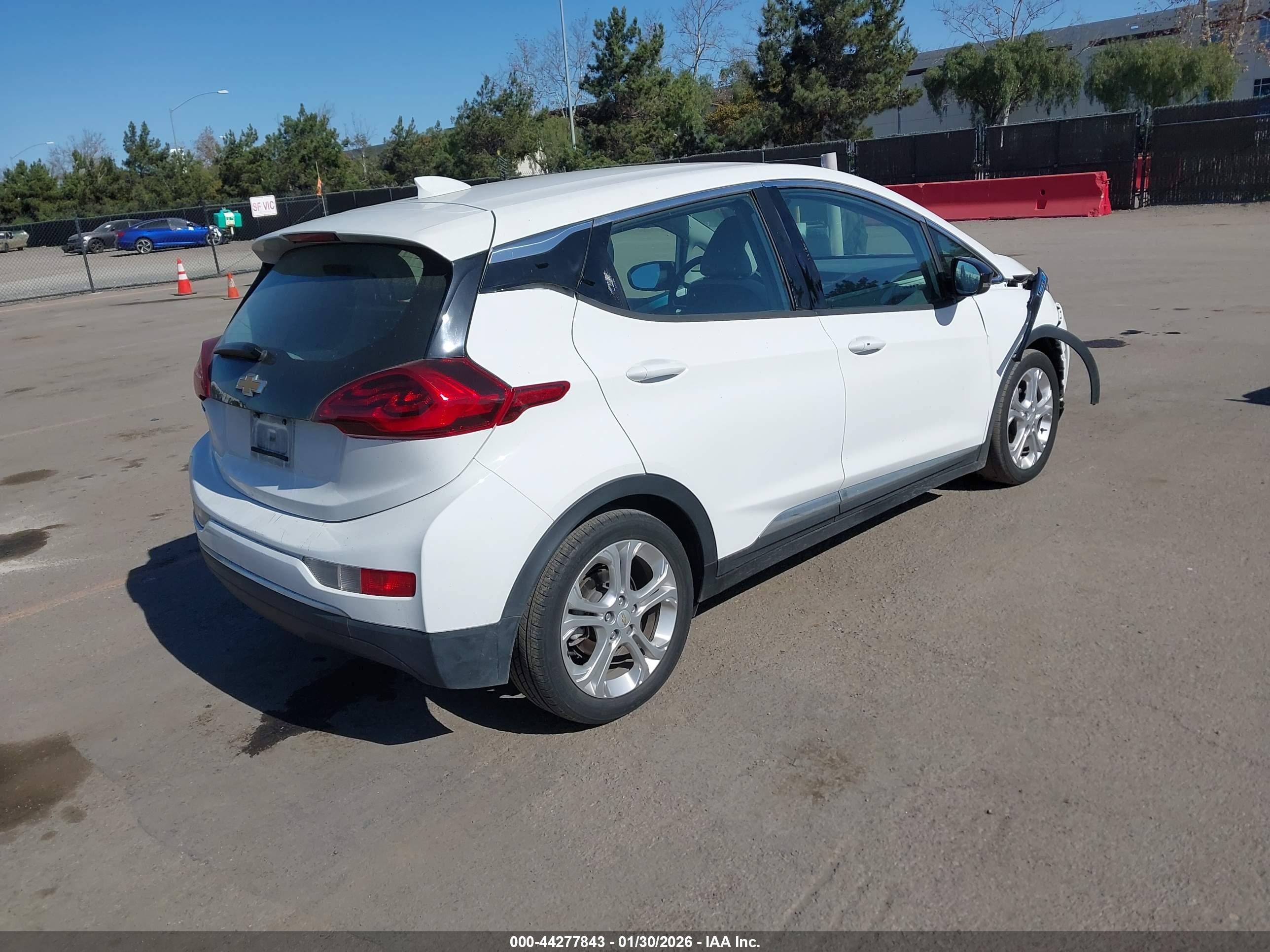 CHEVROLET BOLT image 4