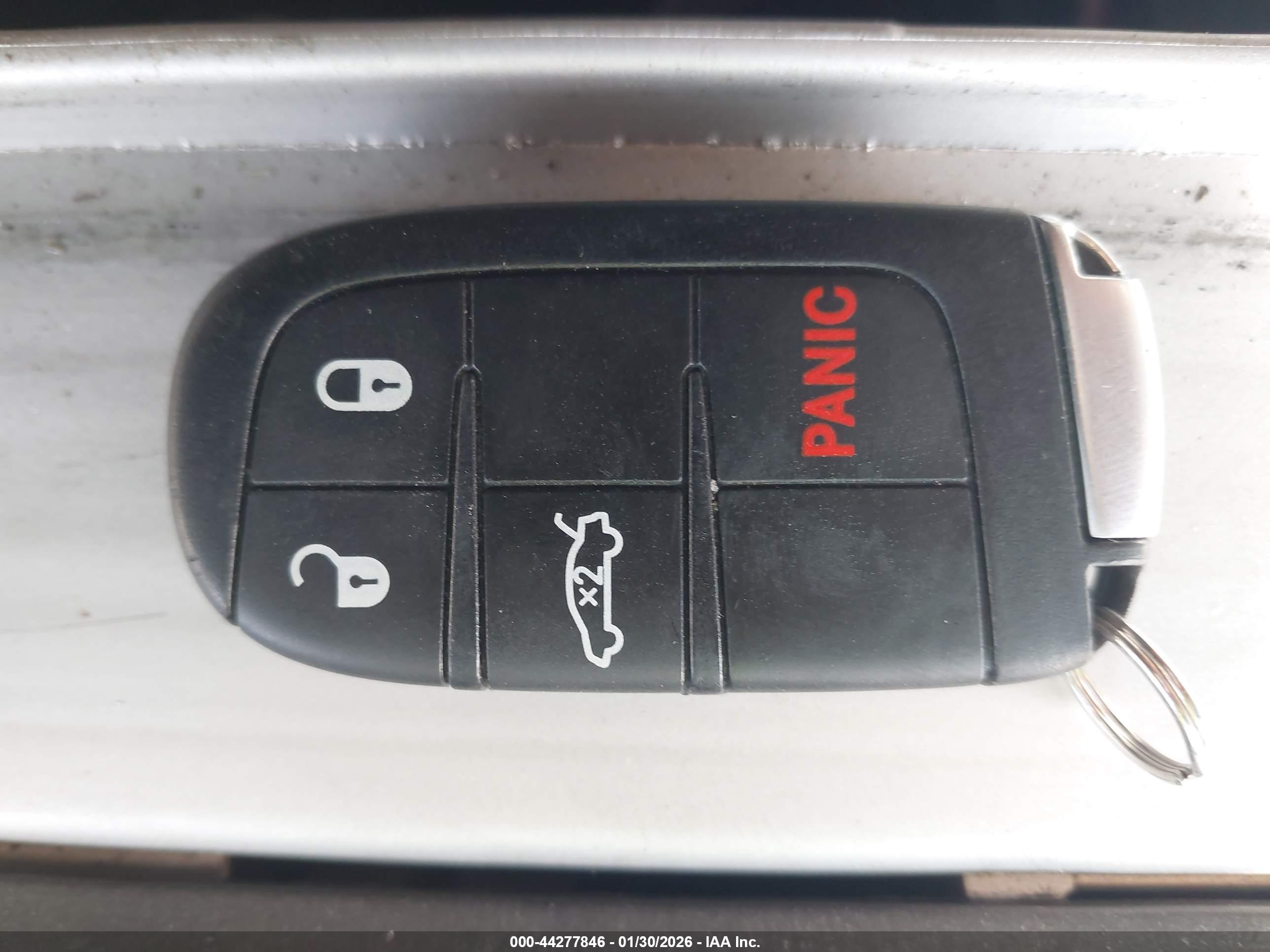 DODGE CHALLENGER image 11