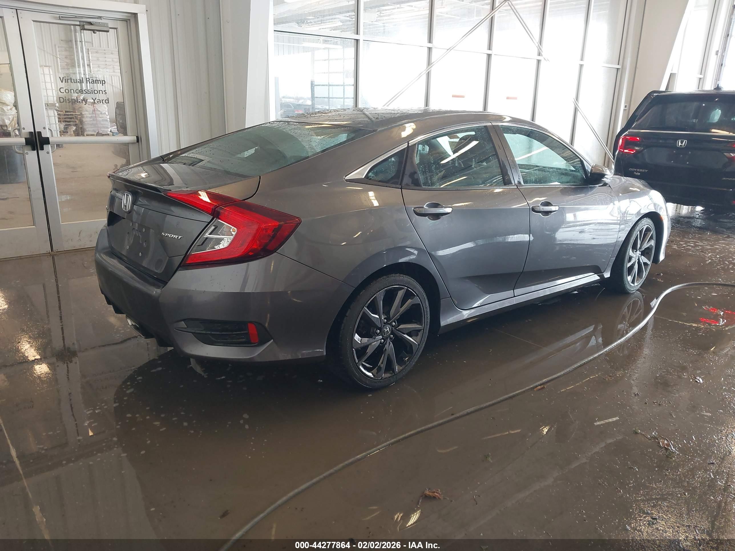 HONDA CIVIC image 4
