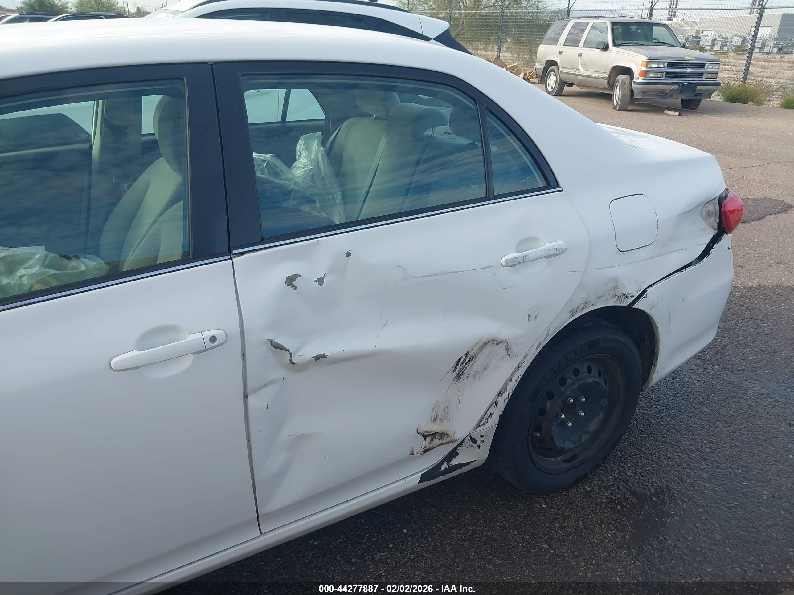 TOYOTA COROLLA image 6