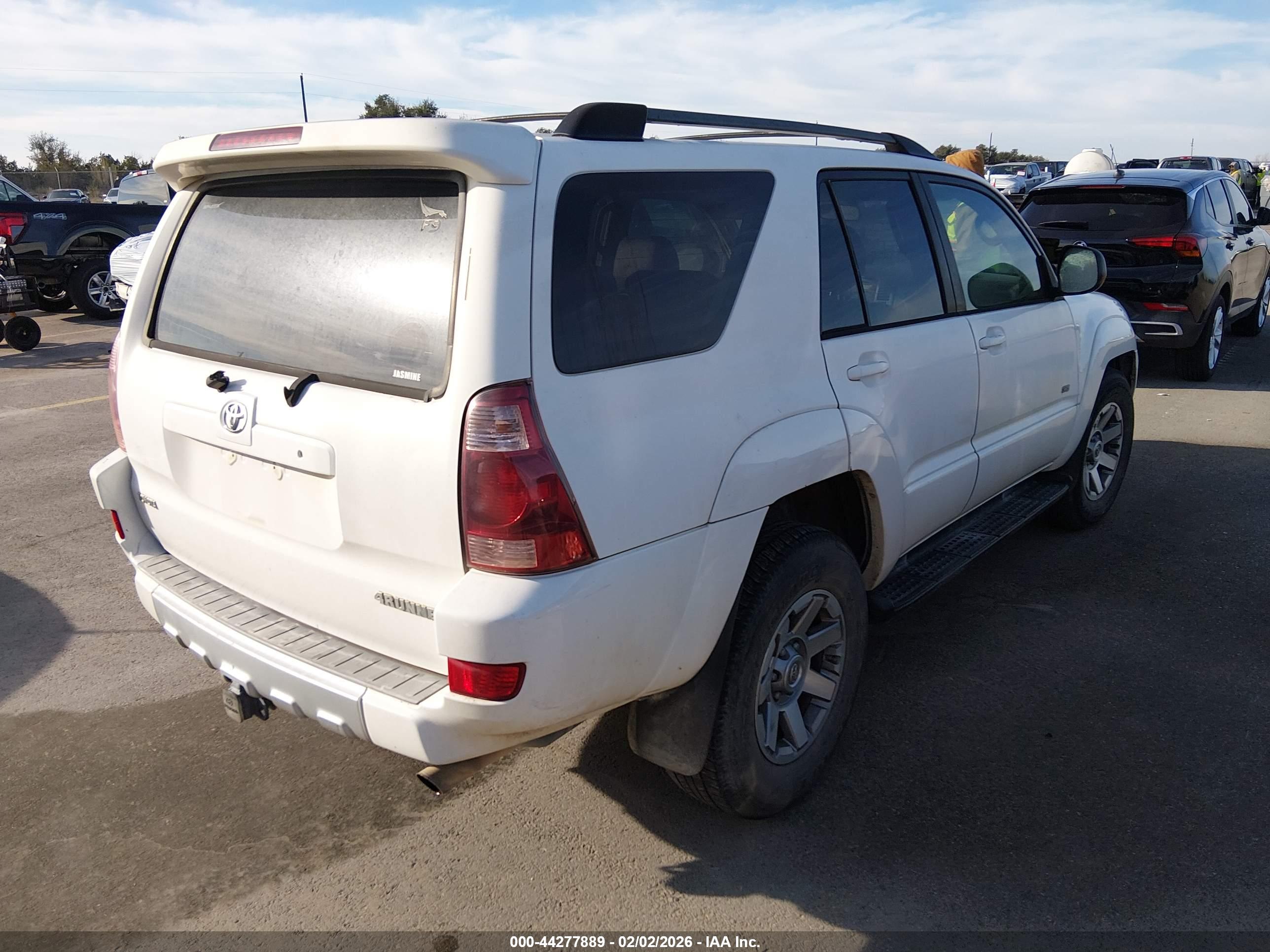 TOYOTA 4RUNNER image 4