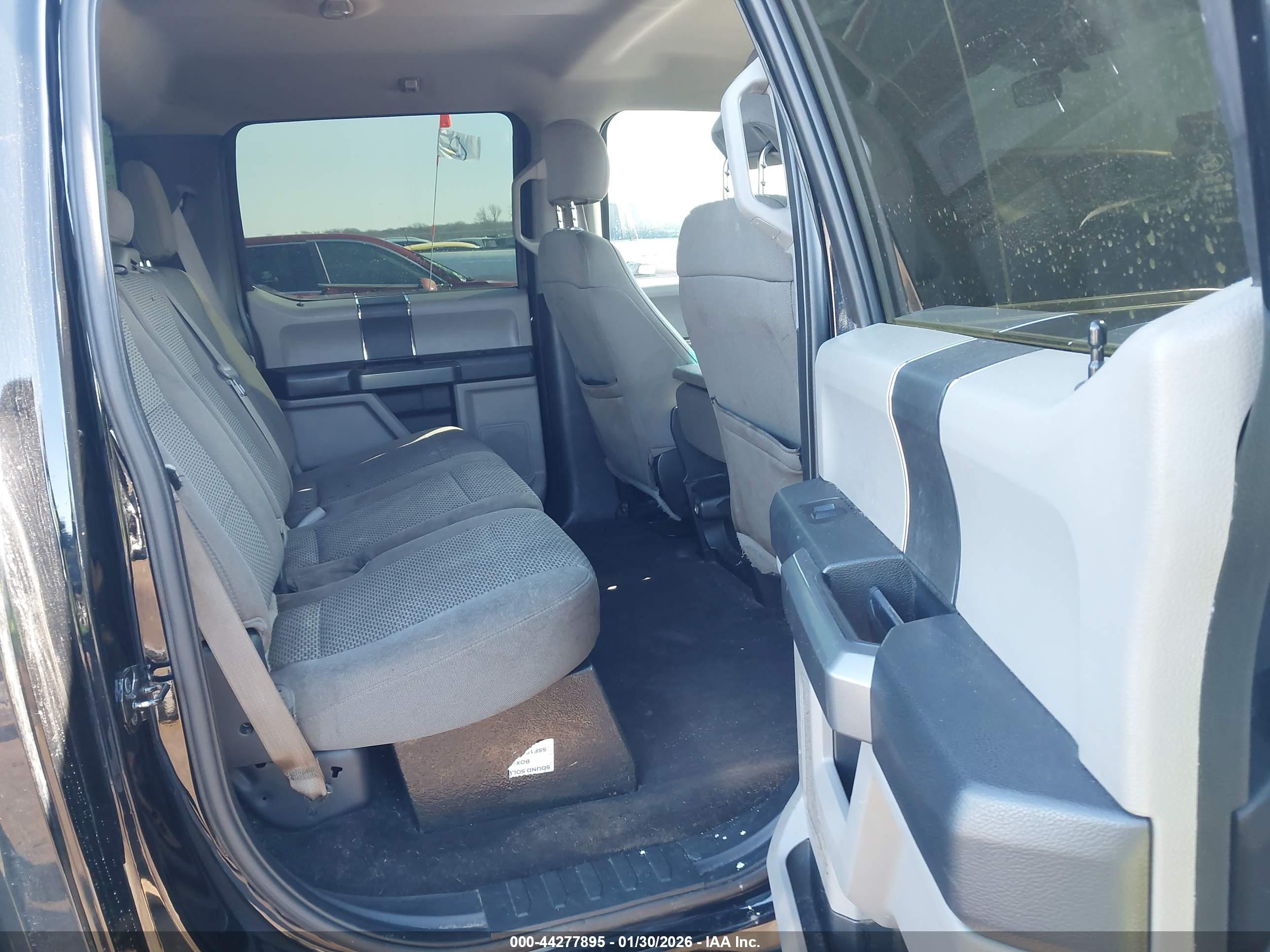 FORD F-150 image 8