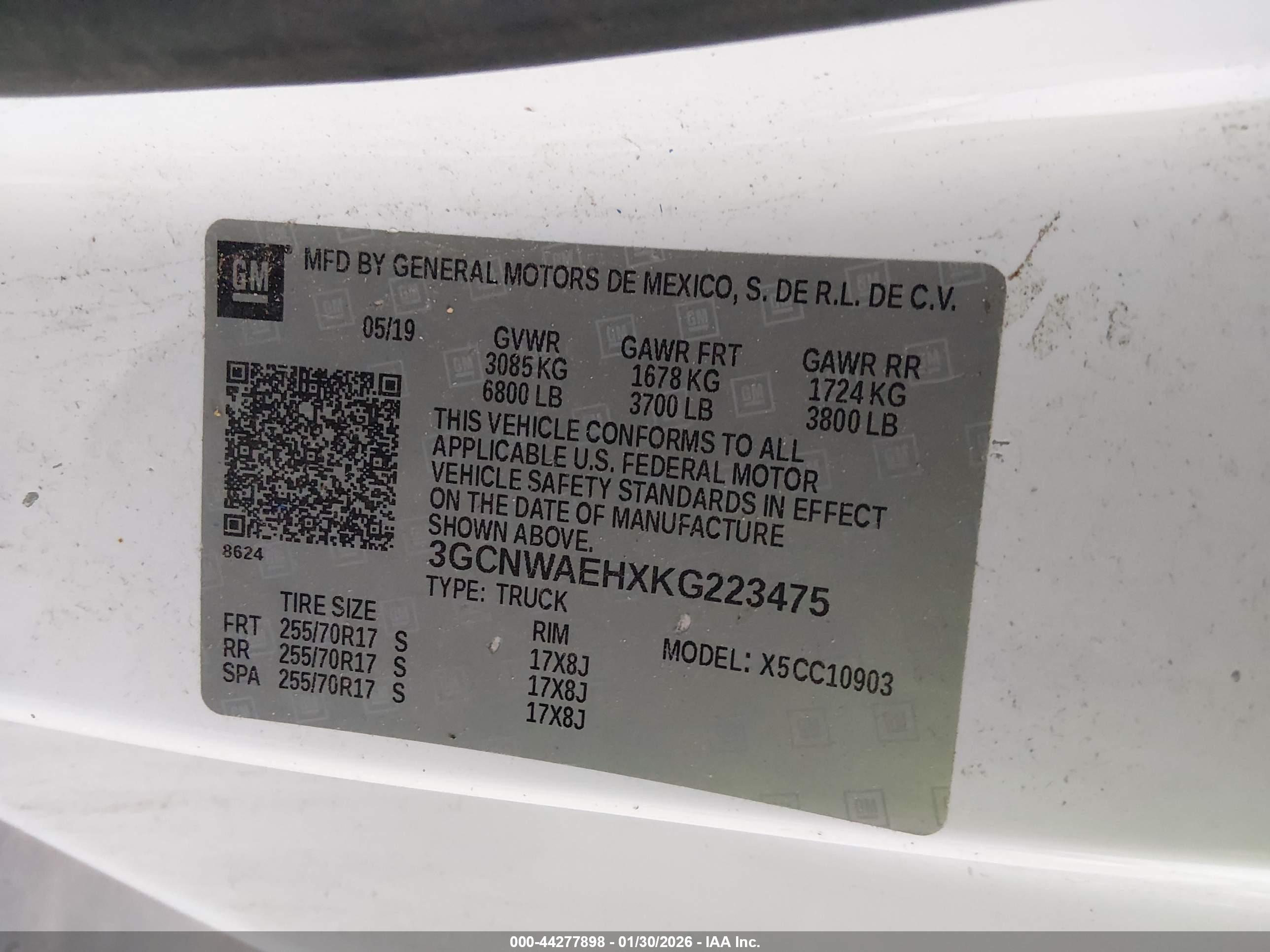 CHEVROLET SILVERADO image 9