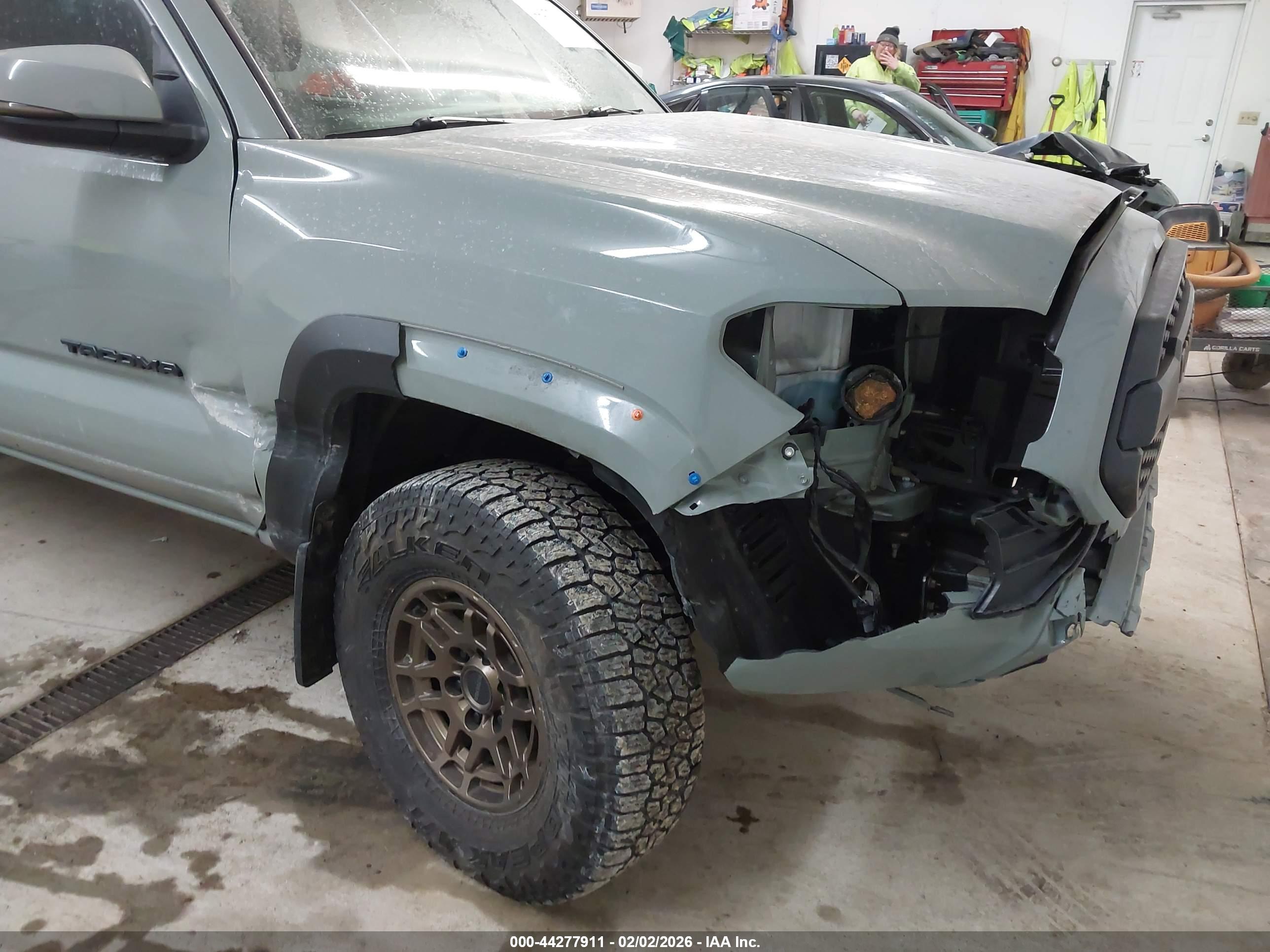 TOYOTA TACOMA image 6