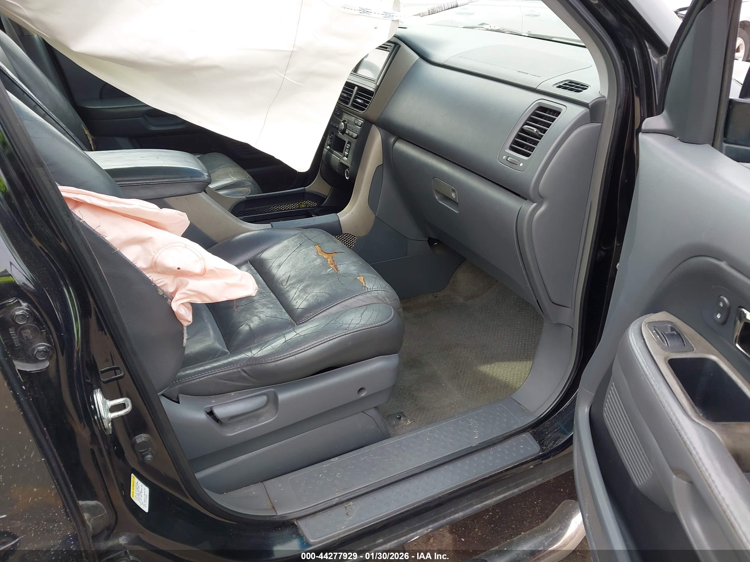 HONDA PILOT image 5