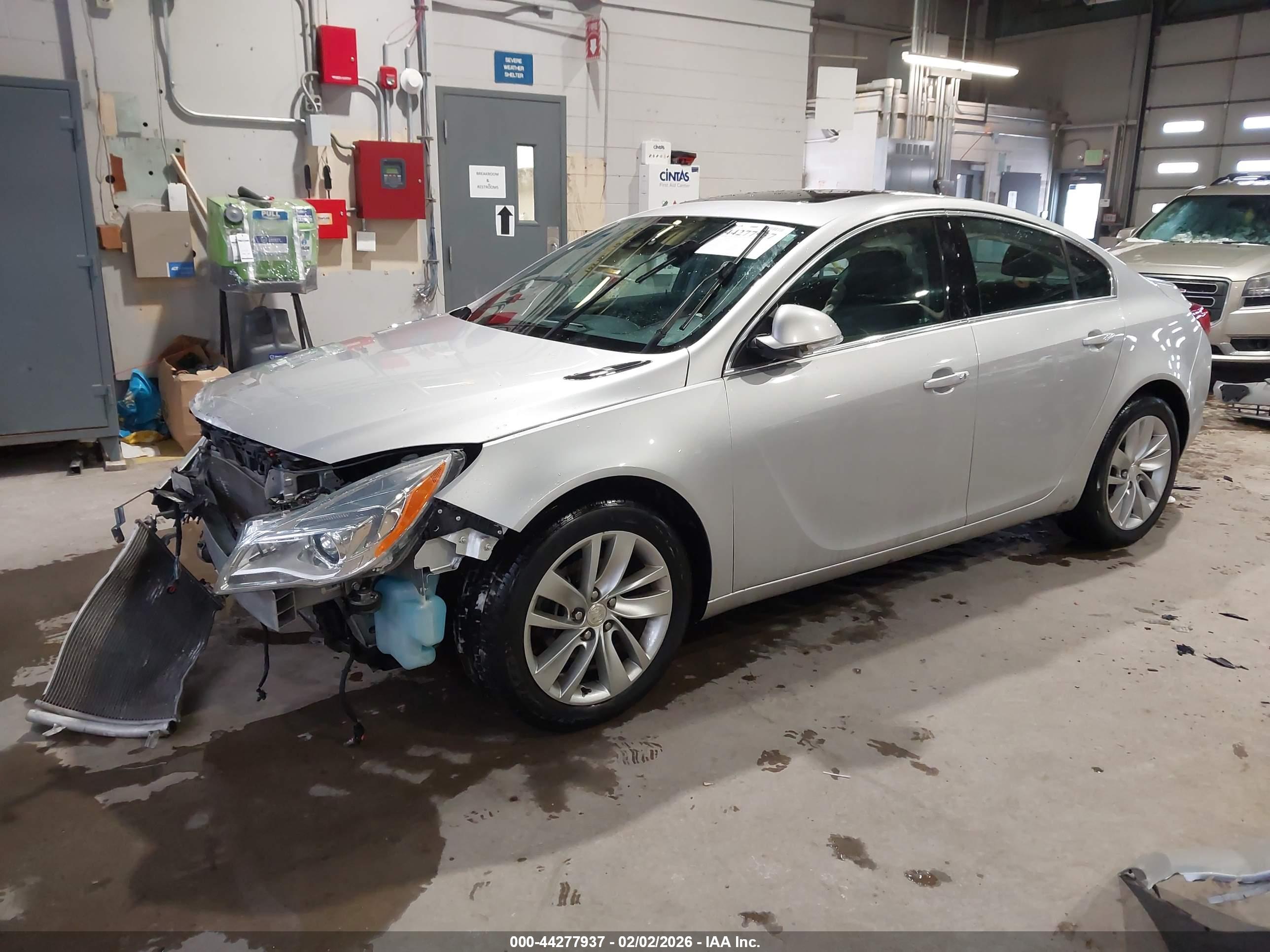 BUICK REGAL image 2