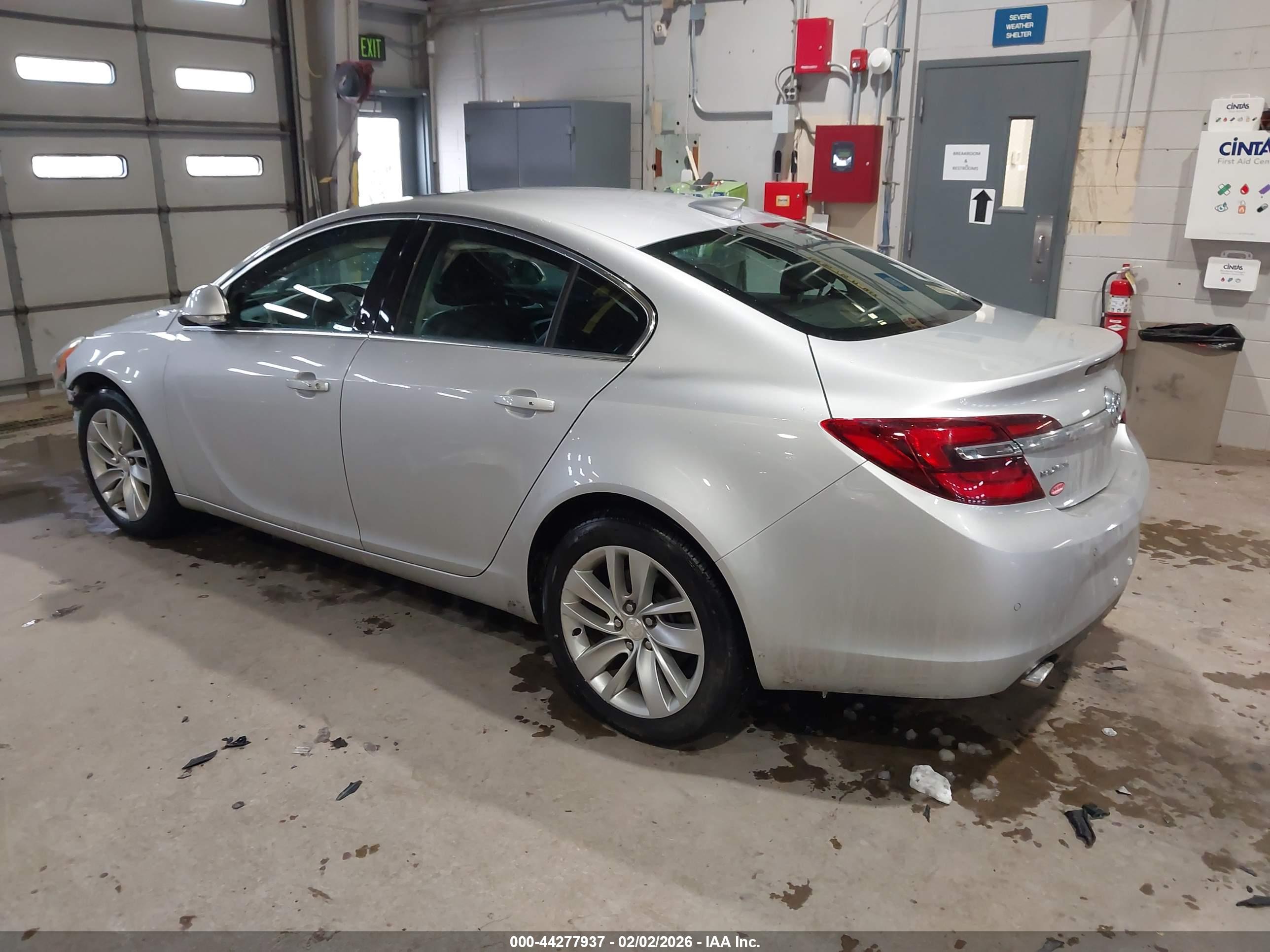 BUICK REGAL image 3