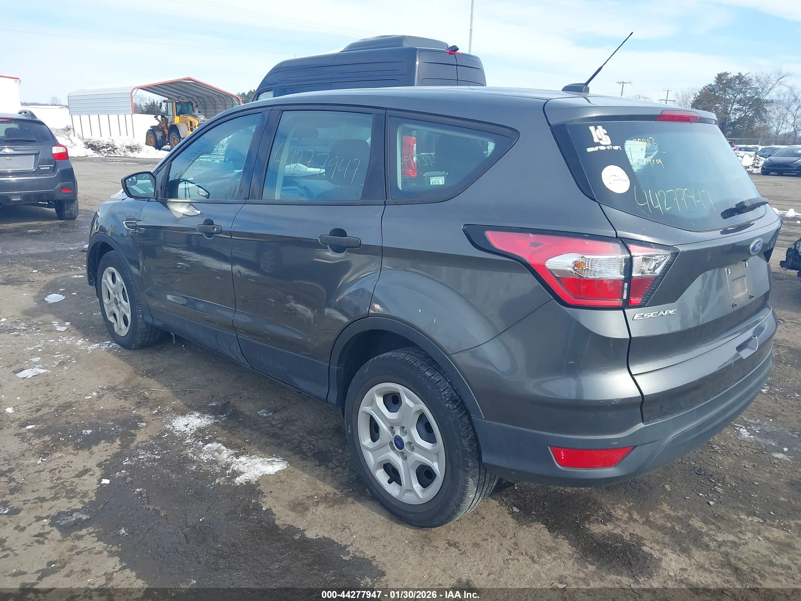 FORD ESCAPE image 3